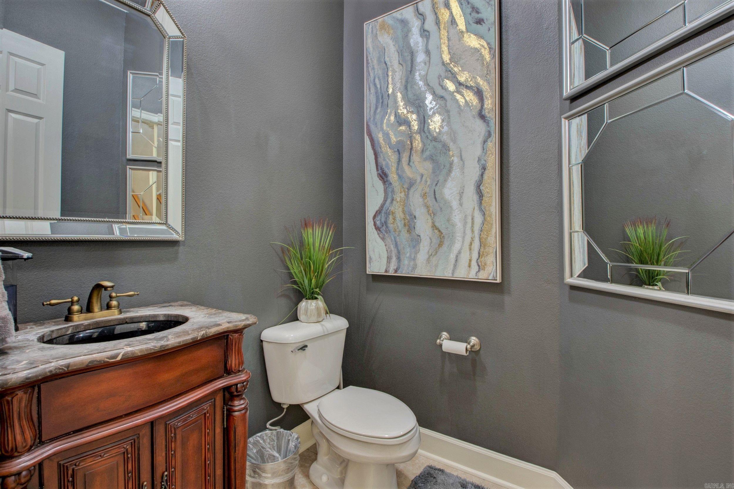 CHENAL VALLEY EPERNAY PLACE - Residential