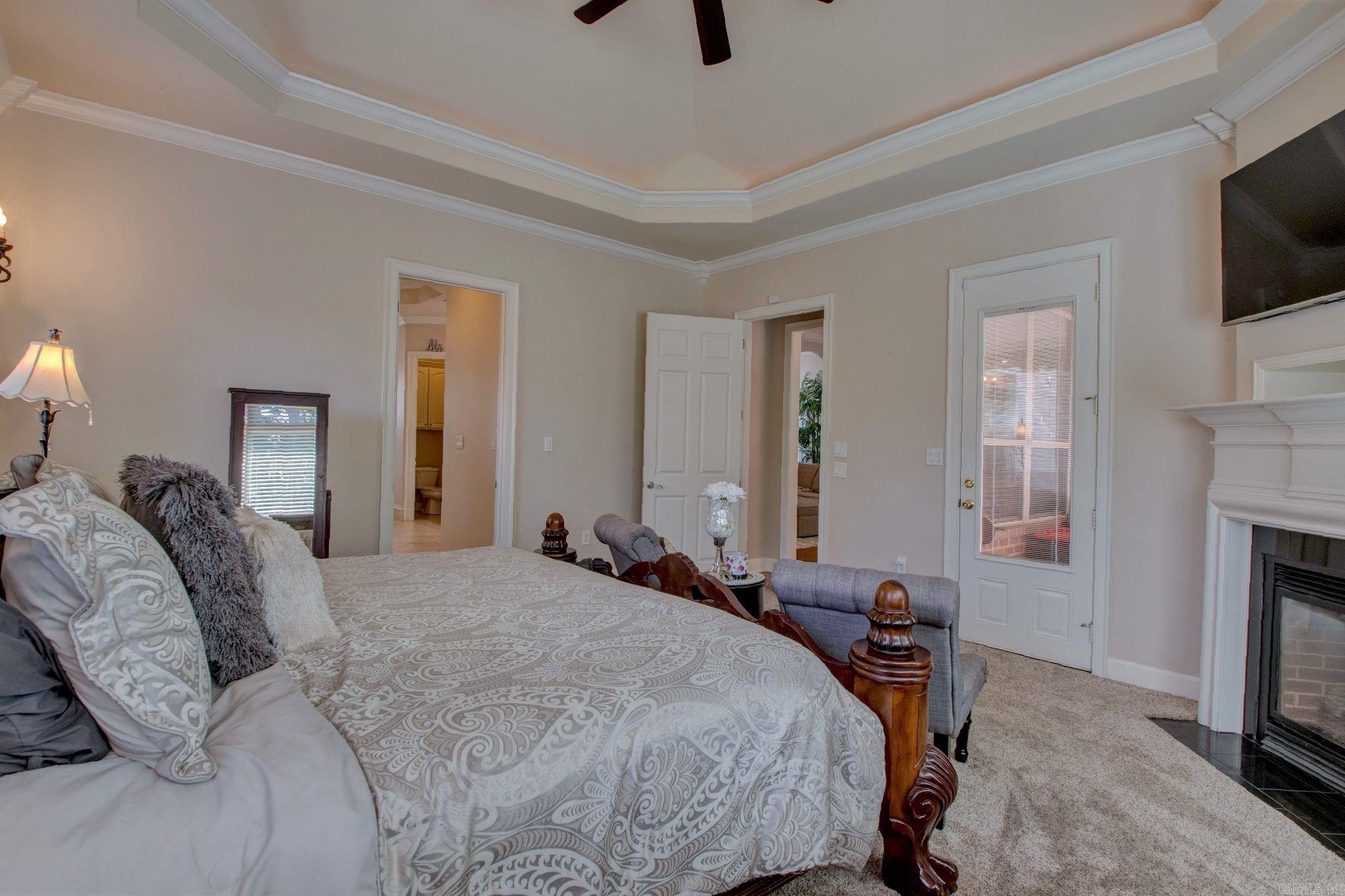 CHENAL VALLEY EPERNAY PLACE - Residential