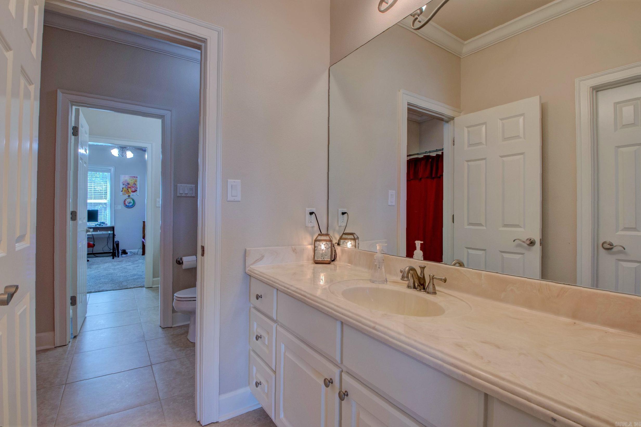 CHENAL VALLEY EPERNAY PLACE - Residential