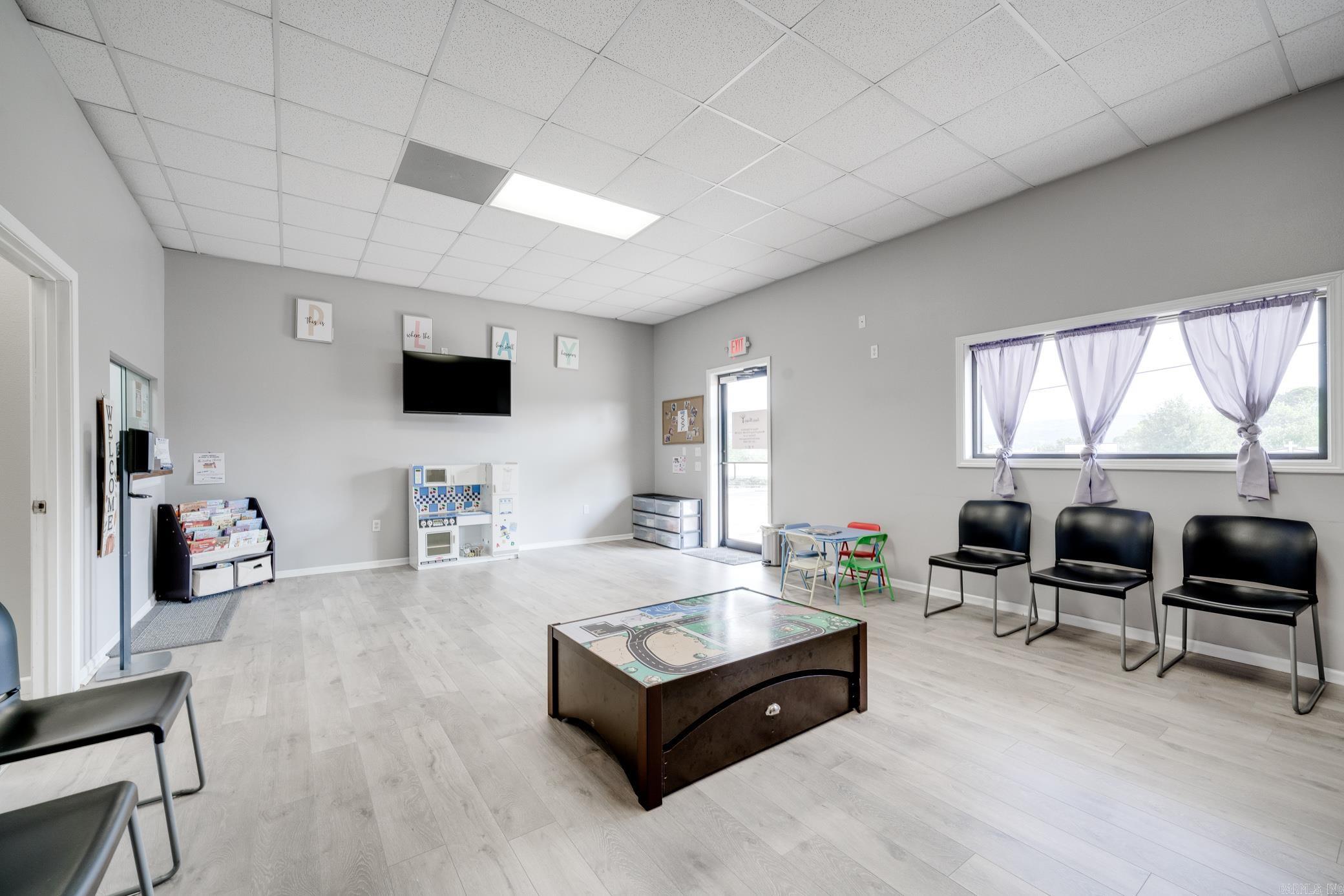 Glenwood - Commercial Sale
