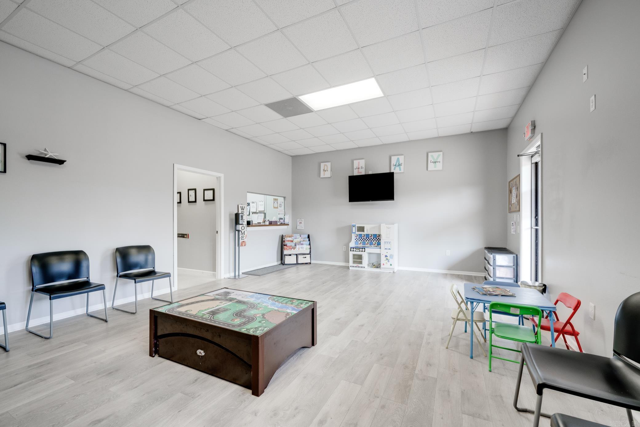 Glenwood - Commercial Sale