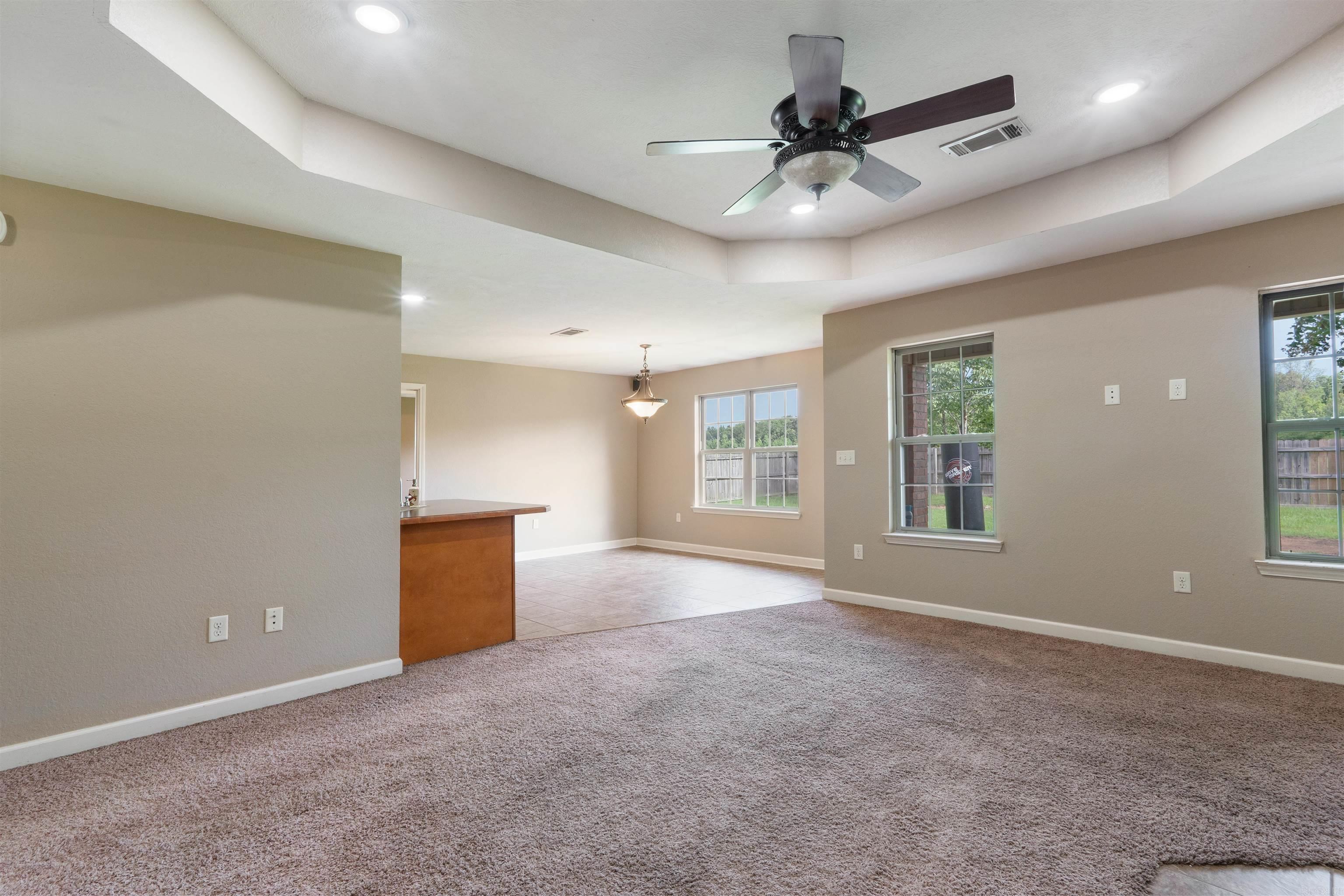 JEWELS ESTATES - Residential