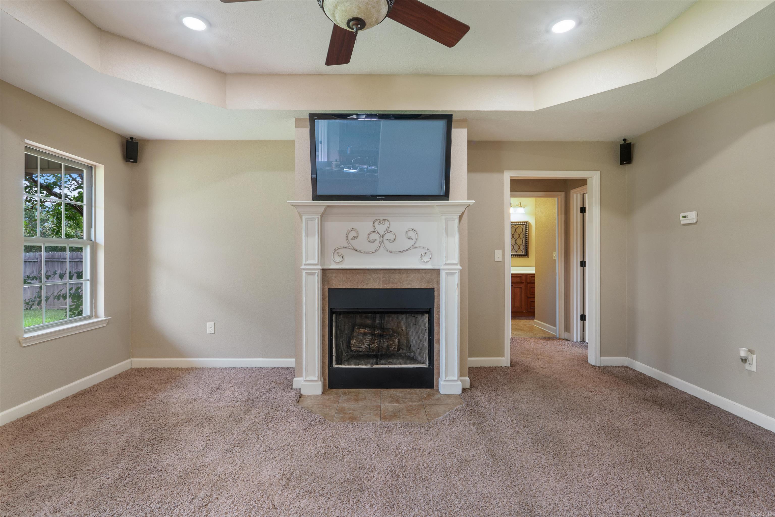 JEWELS ESTATES - Residential