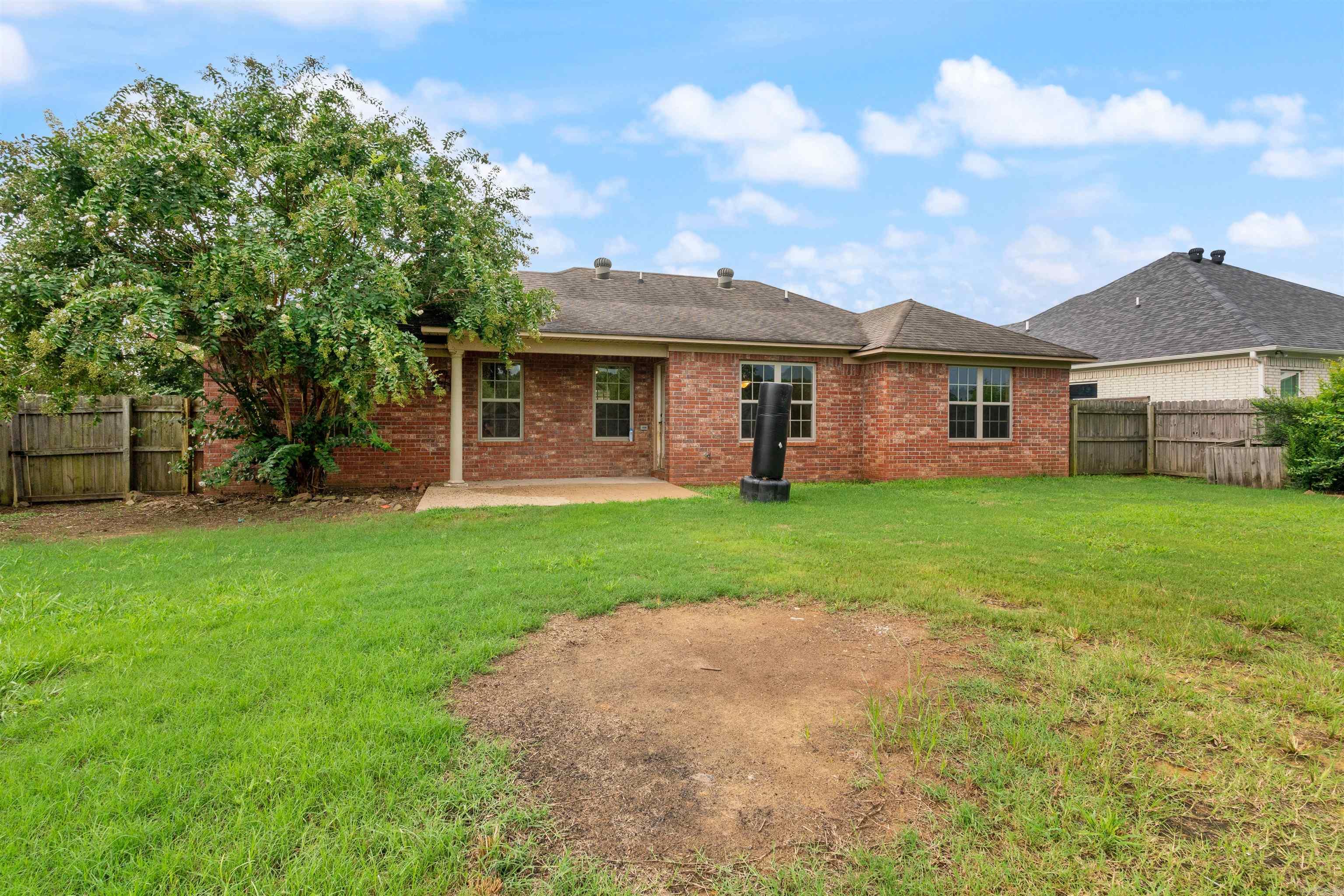 JEWELS ESTATES - Residential