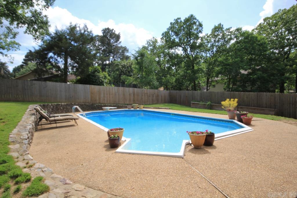 PEBBLE BEACH PARK - Residential