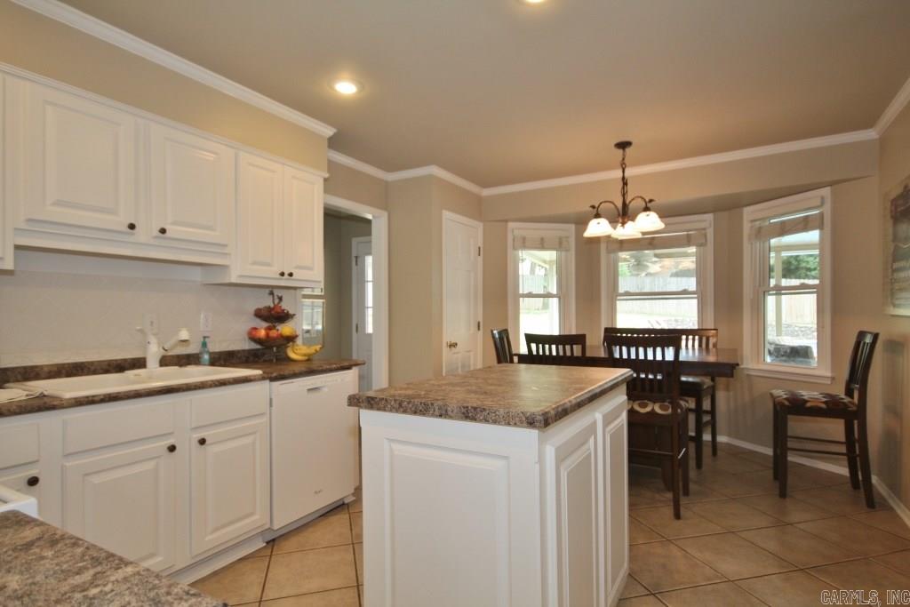 PEBBLE BEACH PARK - Residential