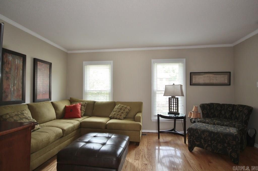 PEBBLE BEACH PARK - Residential