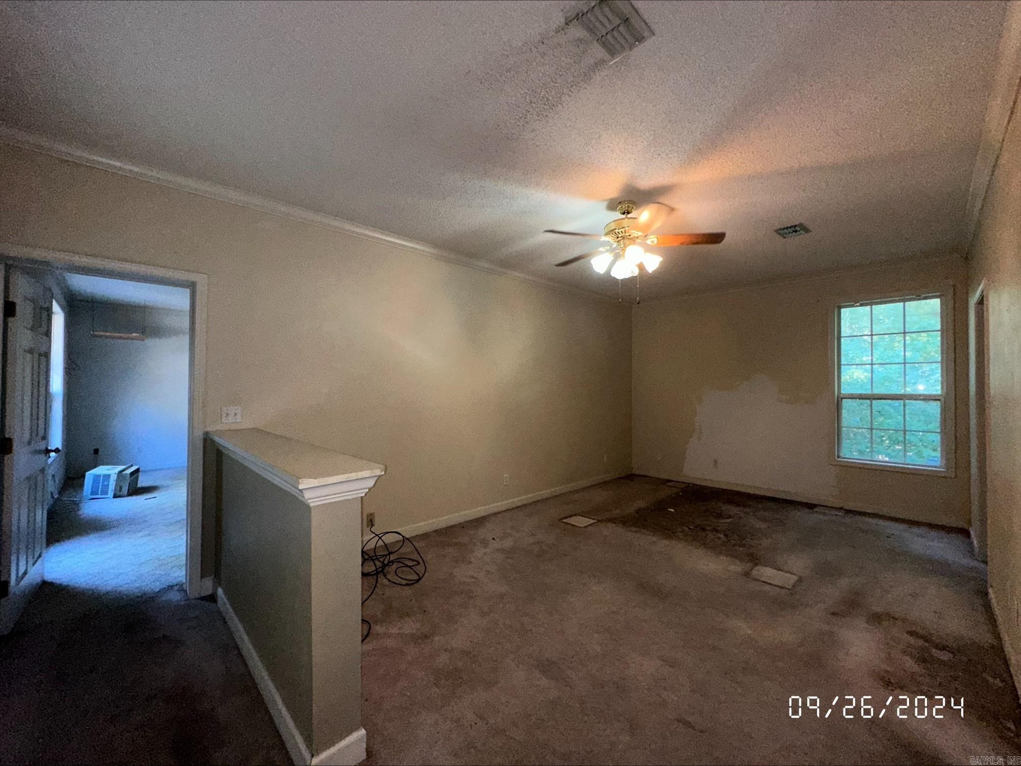 LAKEWOOD ESTATES - Residential