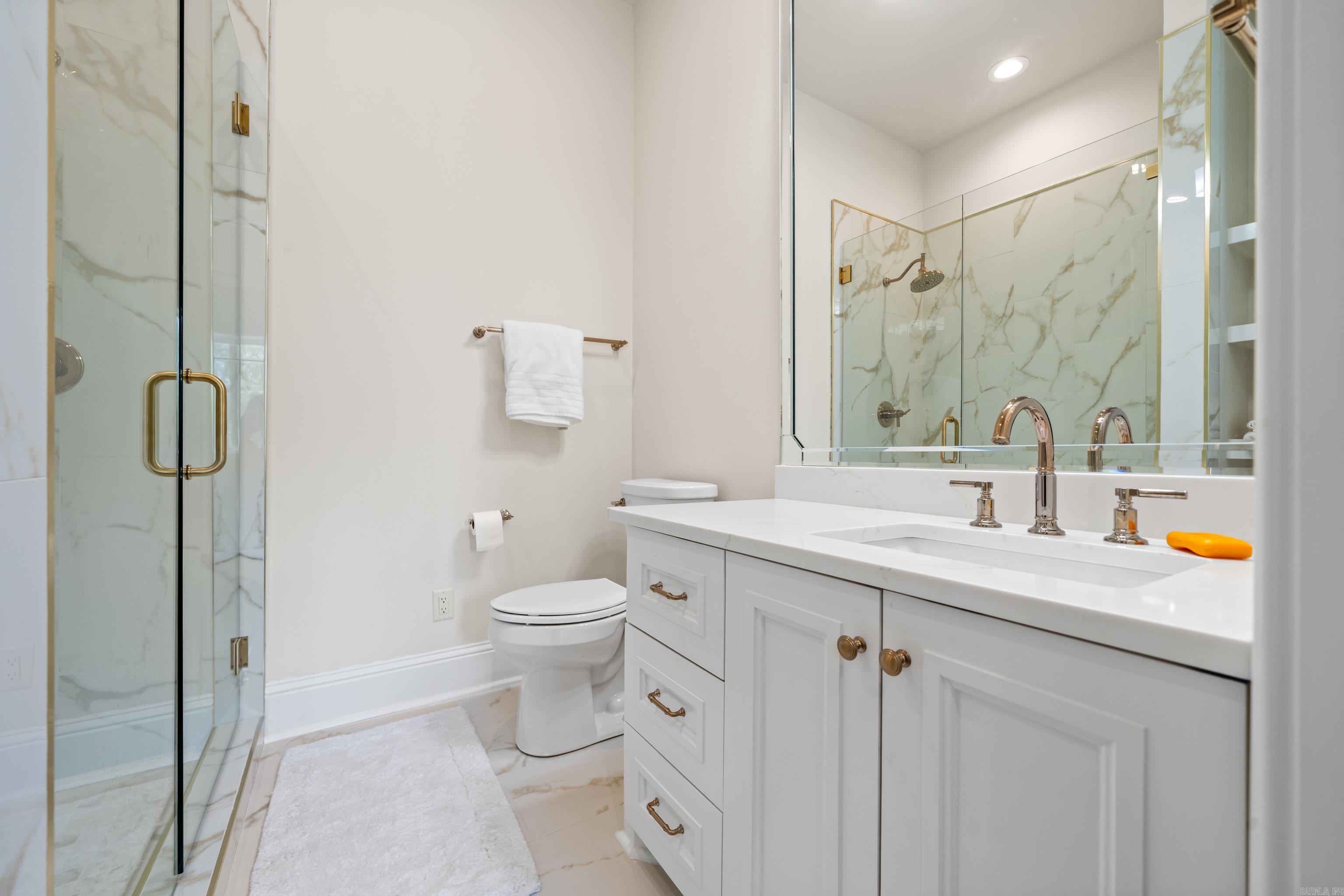 ARLINGTON PARK - Residential