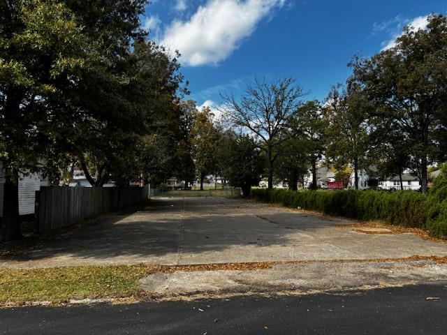 McDonald - Commercial Sale