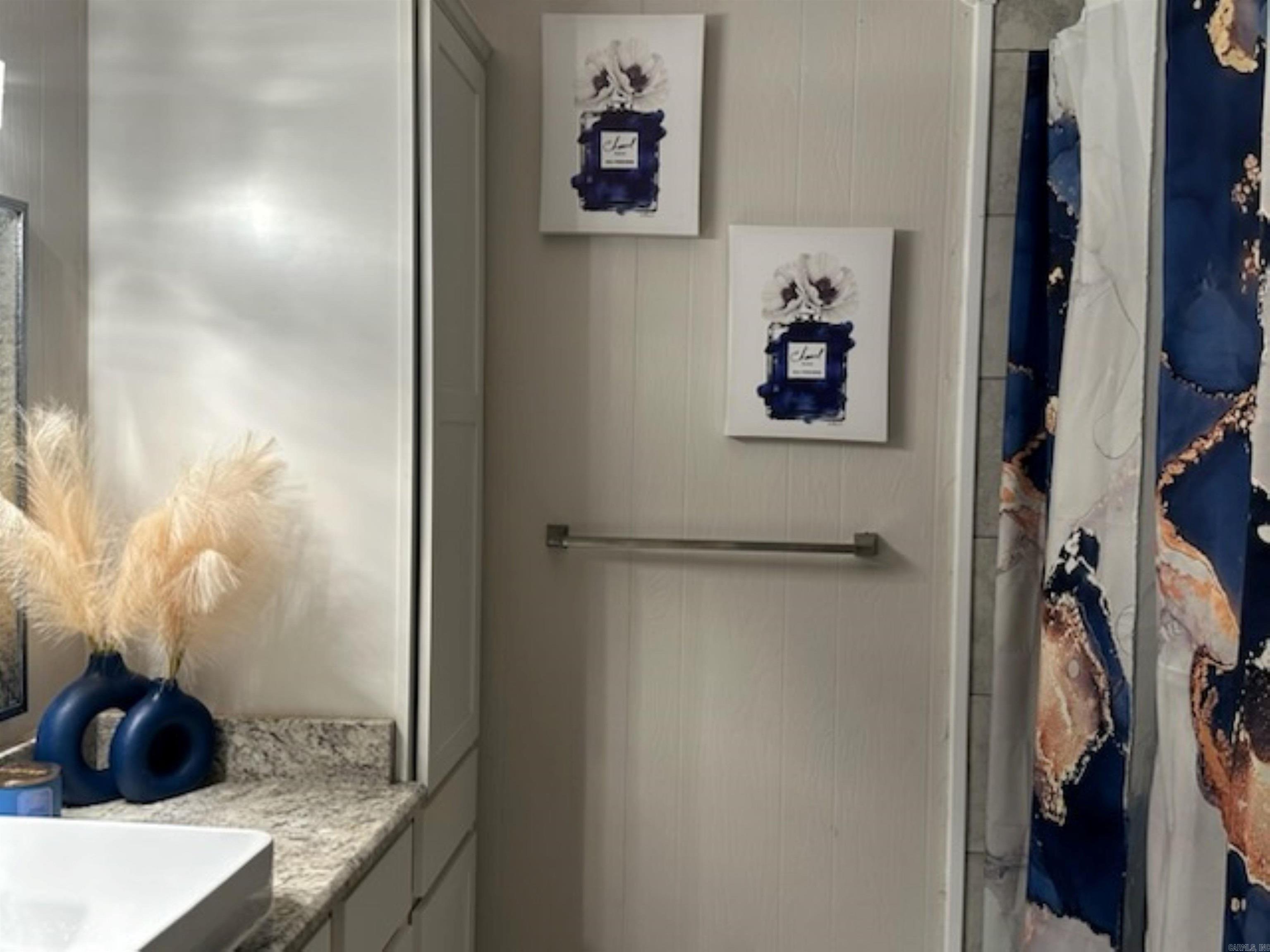 OLD MARVELL - Residential