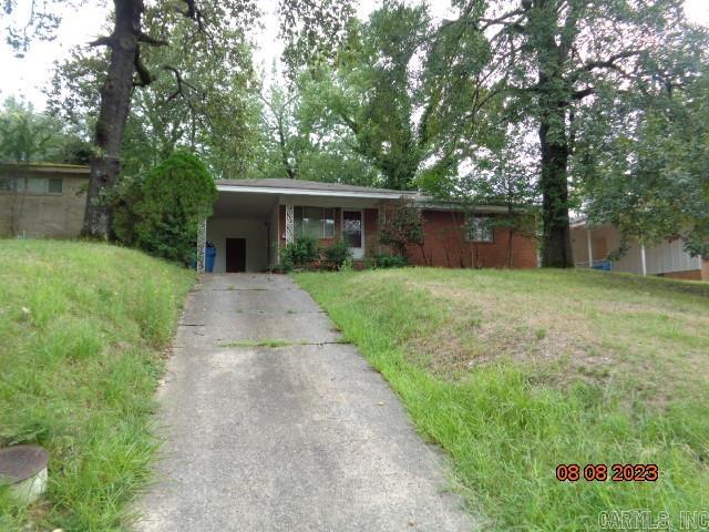 One level brick home in the heart of Broadmoor. Convient to UALR and all shopping convenances. Would make a great rental property. Home to be sold "AS IS"