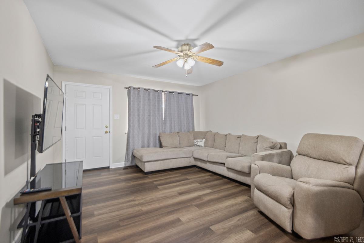 SHANNON HILLS s - Residential