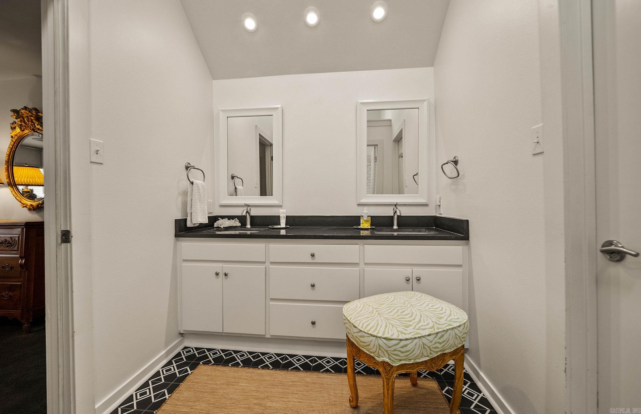 RIVER HEIGHTS ADDN - Residential