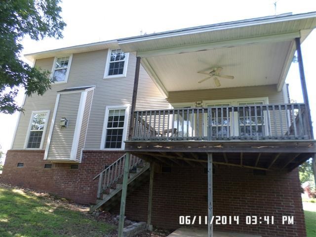 River Oaks Pointe - Residential