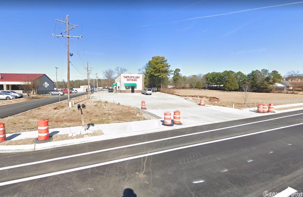 High Traffic! High Visibility! Sitting on recently widened Highway 5 Between Springhill Road and Hurricane Lake. Fully functioning drive through/take out restaurant. Sold before listed. Call for more details. Survey online for reference purposes only.