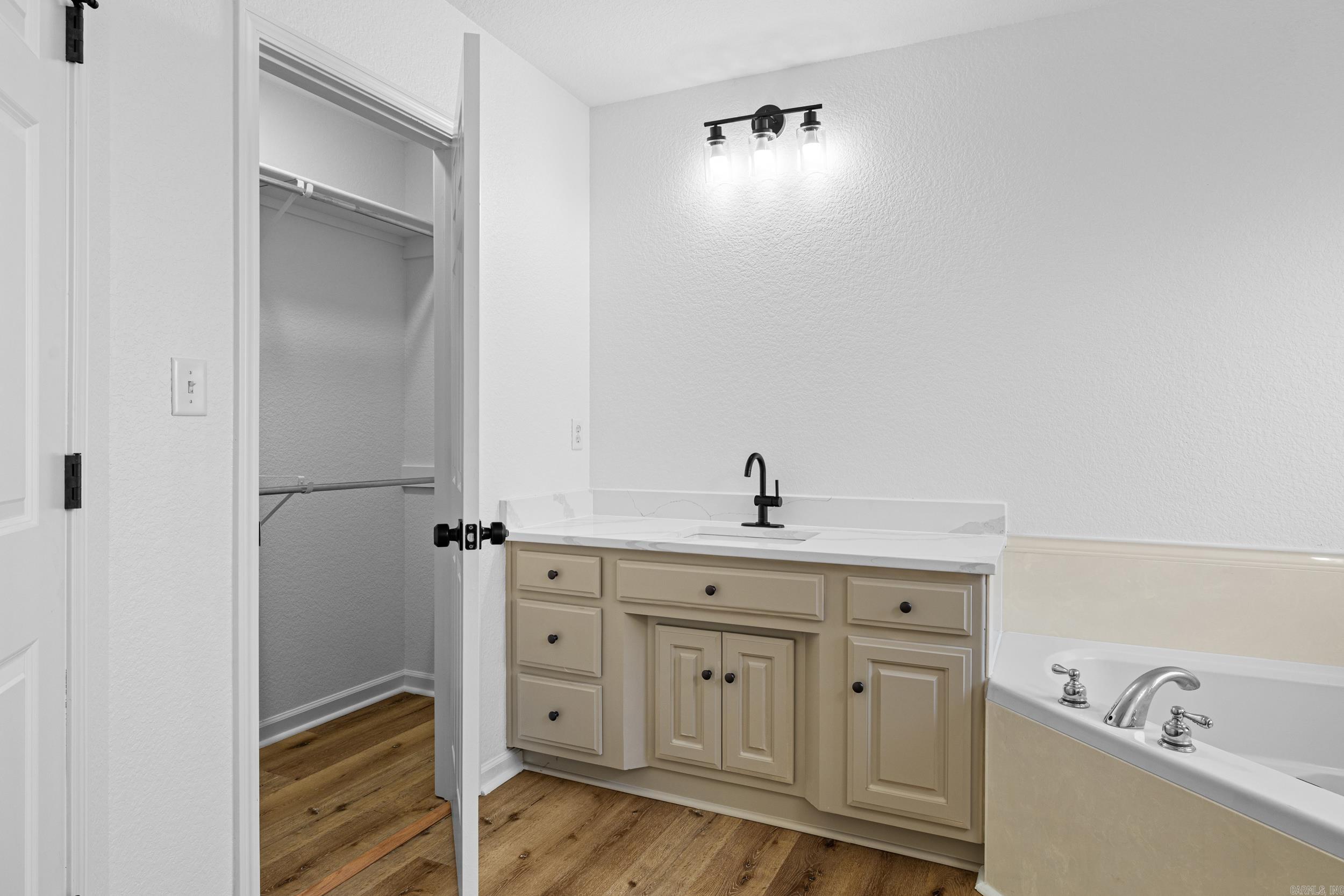 PLEASANT FOREST SUBDIVISION - Residential