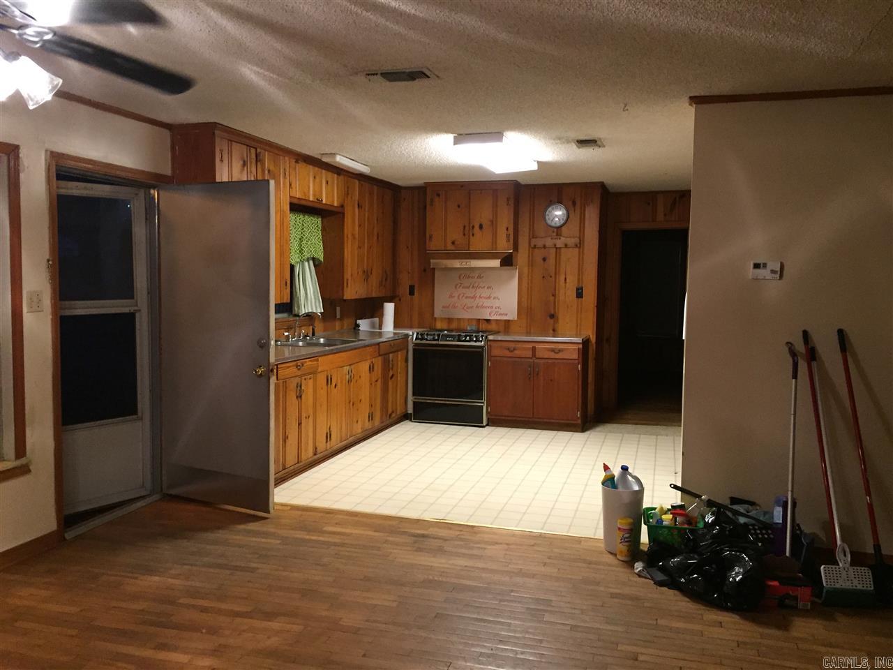 Lakeshore - Residential Lease