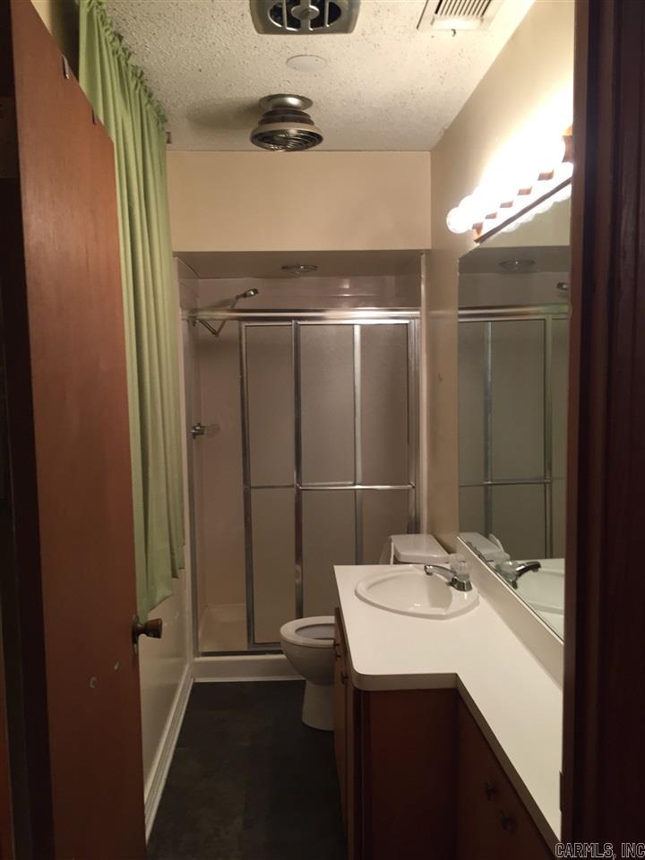 Lakeshore - Residential Lease