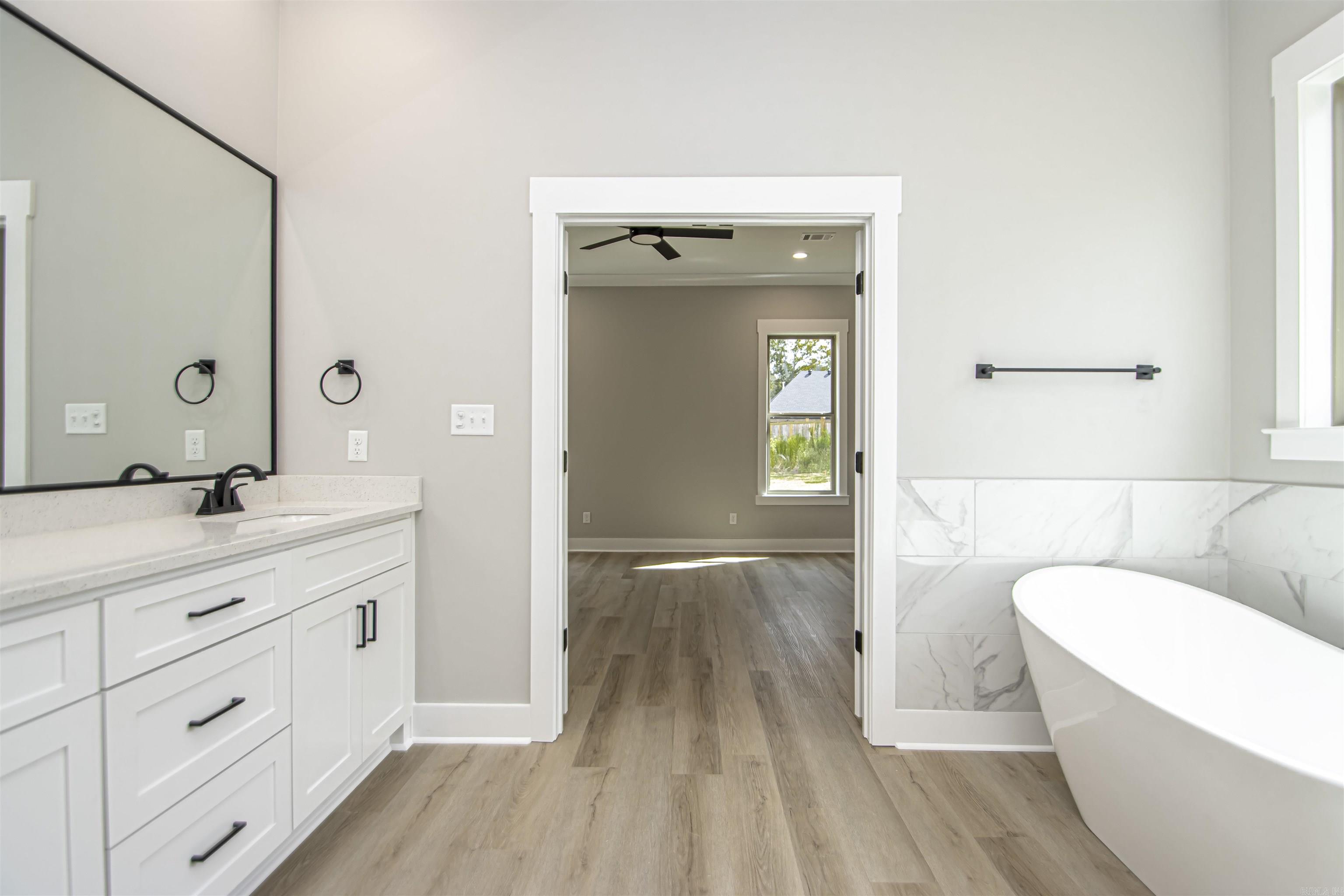 MILLERS GLENN - Residential