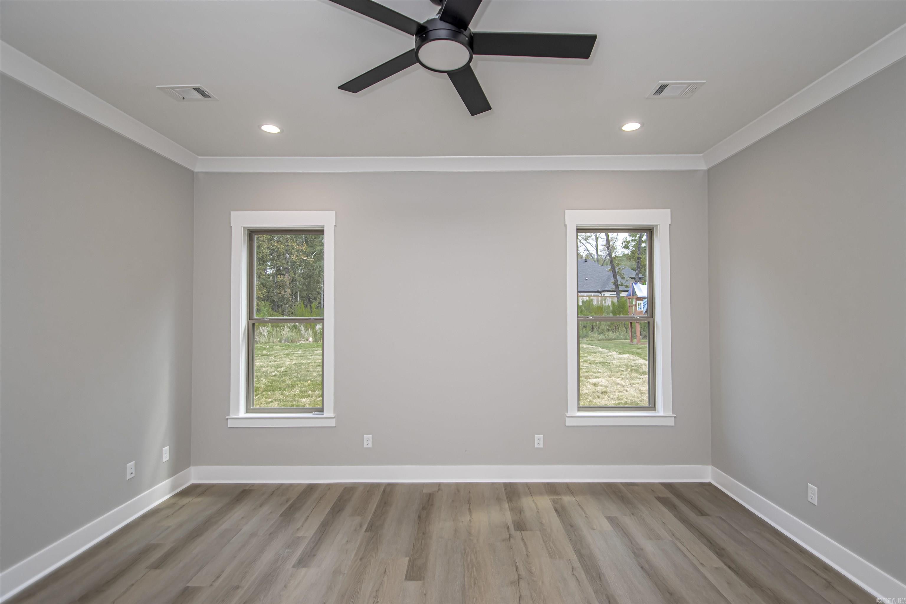 MILLERS GLENN - Residential