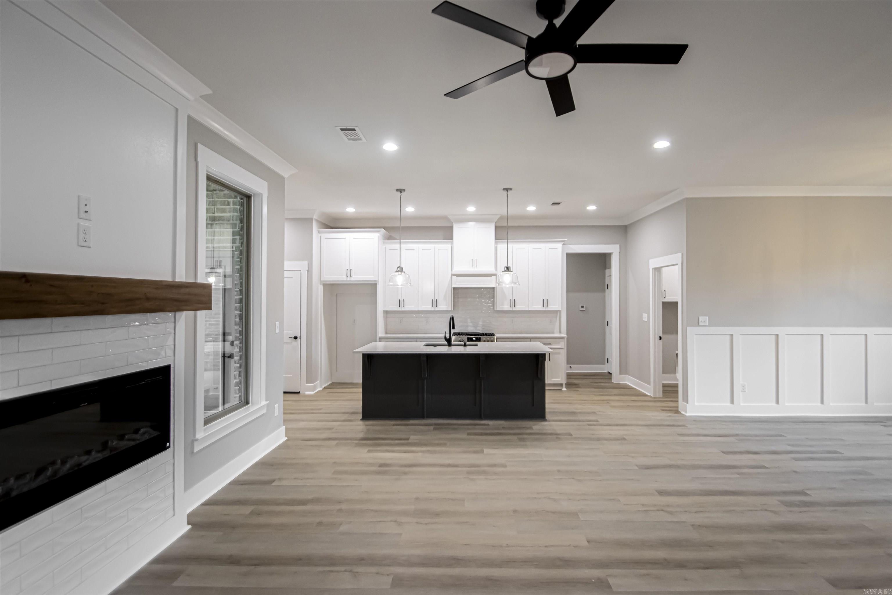 MILLERS GLENN - Residential