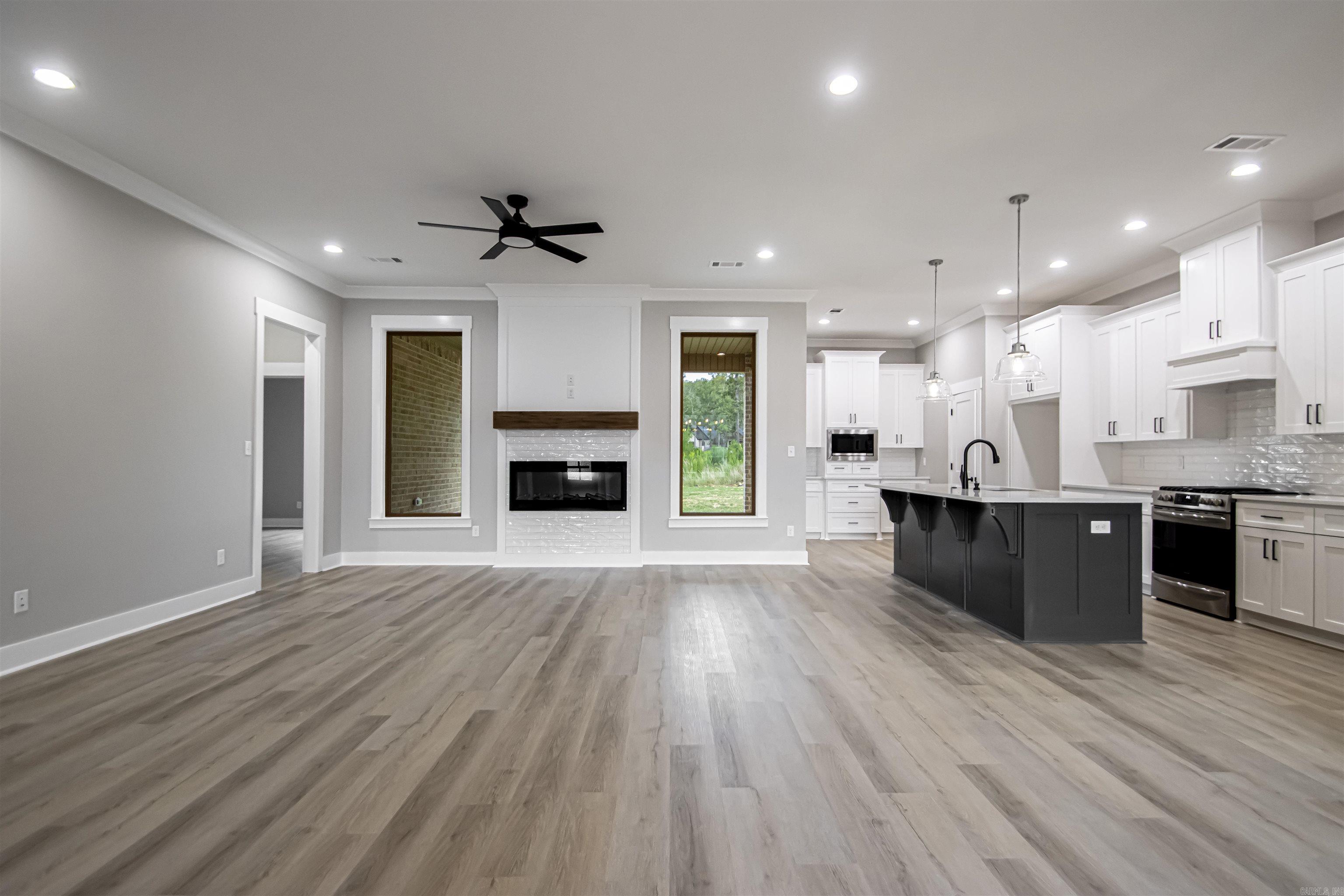 MILLERS GLENN - Residential