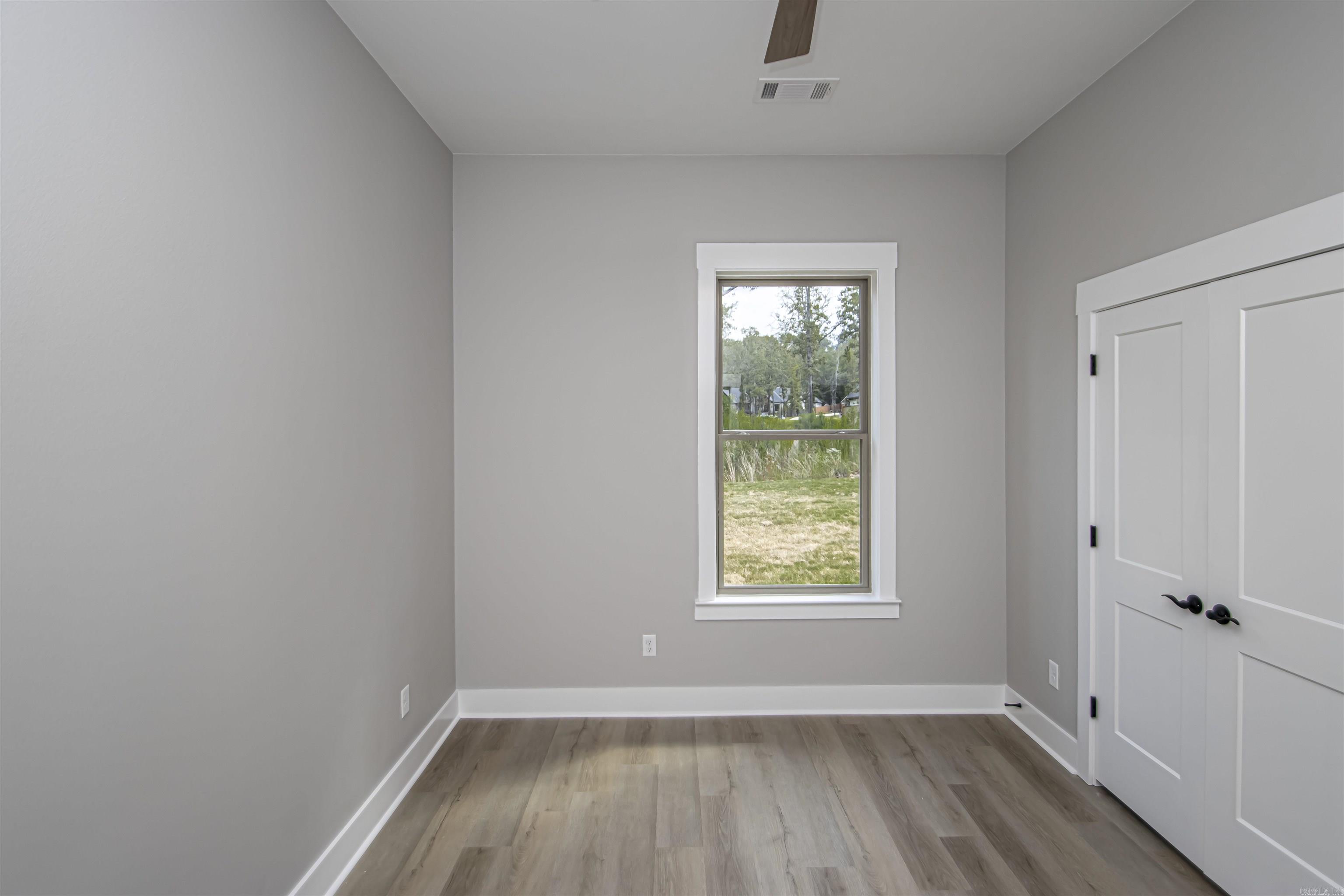 MILLERS GLENN - Residential