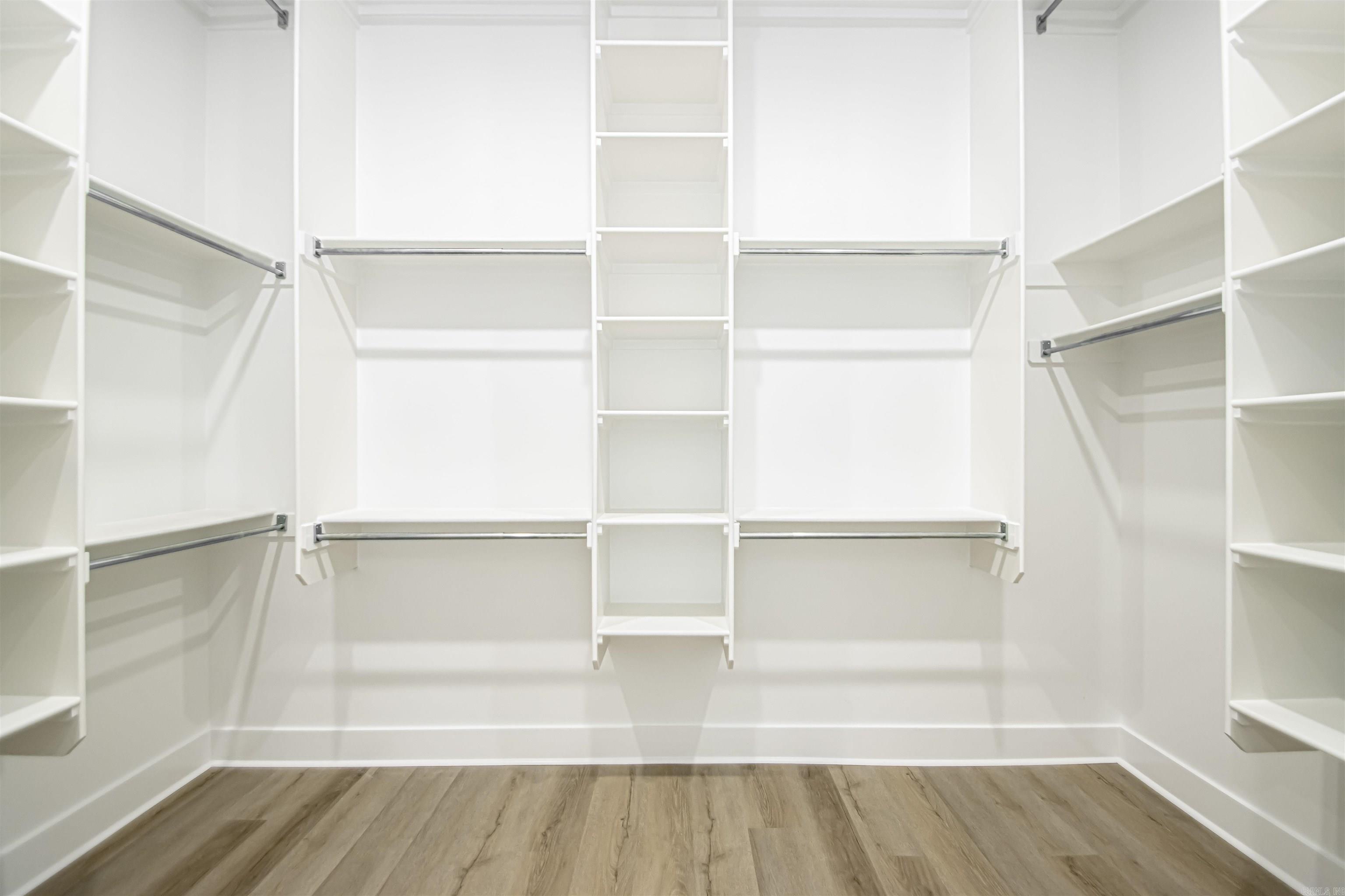 MILLERS GLENN - Residential