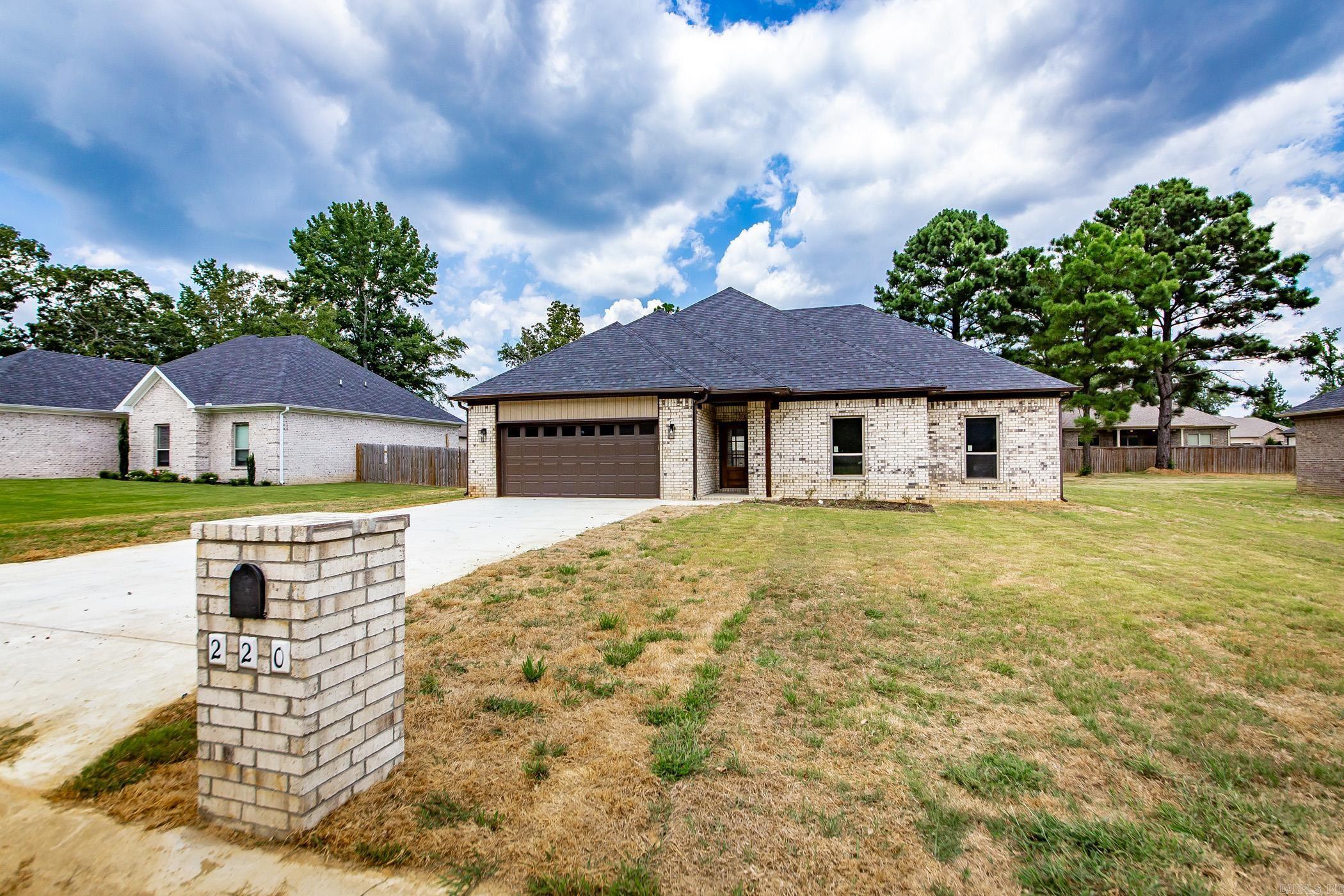 Brand-New Construction Home in Beebe, Arkansas Step into modern comfort with this beautifully built 4-bedroom, 2-bath home nestled iin the sought after Hidden Valley Estates. Featuring an open floor plan, this home is perfect for both everyday living and entertaining guests. The spacious kitchen boasts an eye-catching backsplash, sleek finishes, and flows seamlessly into the living and dining areas. Enjoy the privacy of a walk-in shower in the primary suite, along with well-sized additional bedrooms for family or guests. Step outside to an extended back patio, ideal for weekend BBQs and outdoor gatherings. Located just minutes from all the conveniences of small-town living ā local shops, schools, and parks ā this home offers the perfect blend of style, space, and community charm.