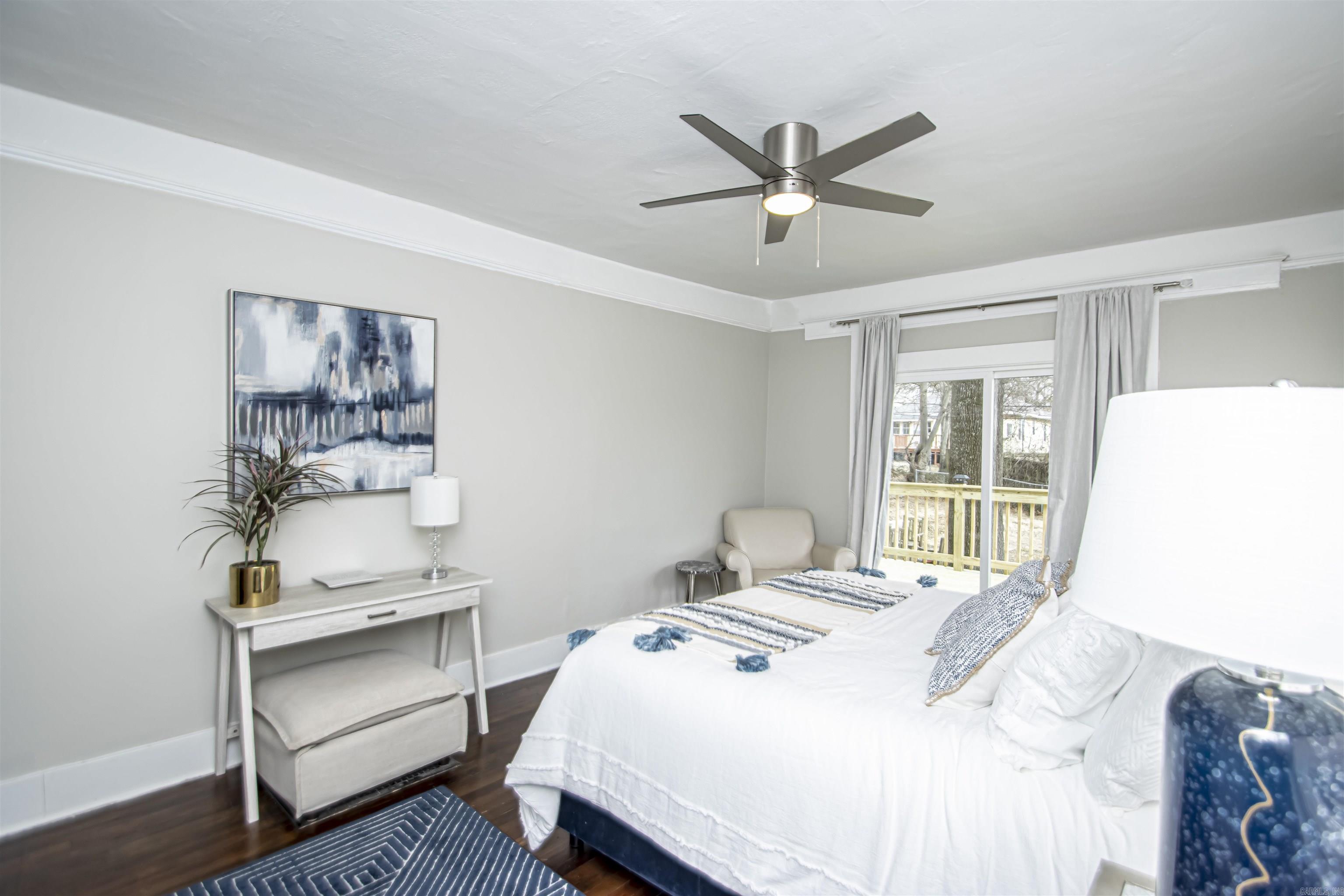 ELMHURST - Residential