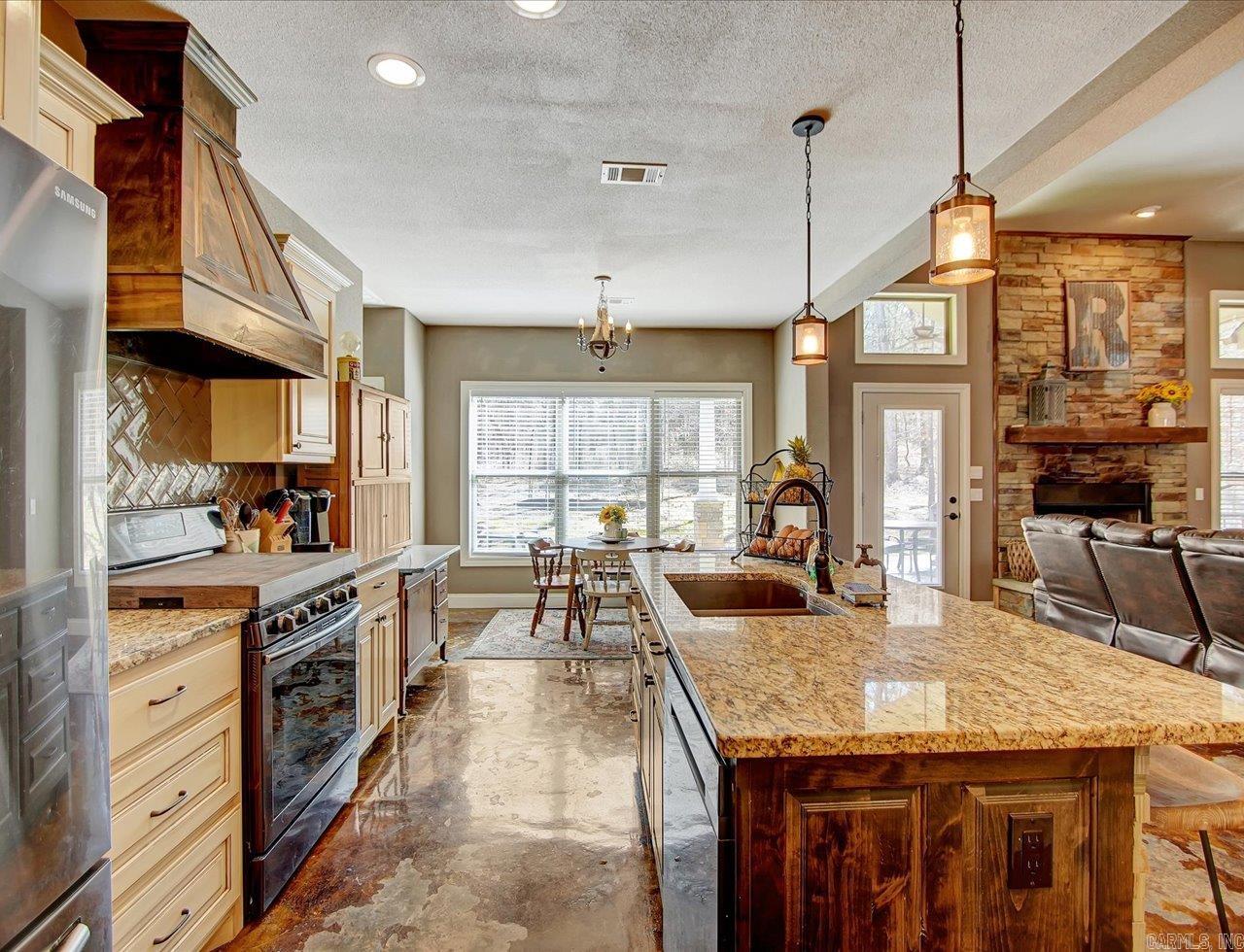 MURILLO - Residential