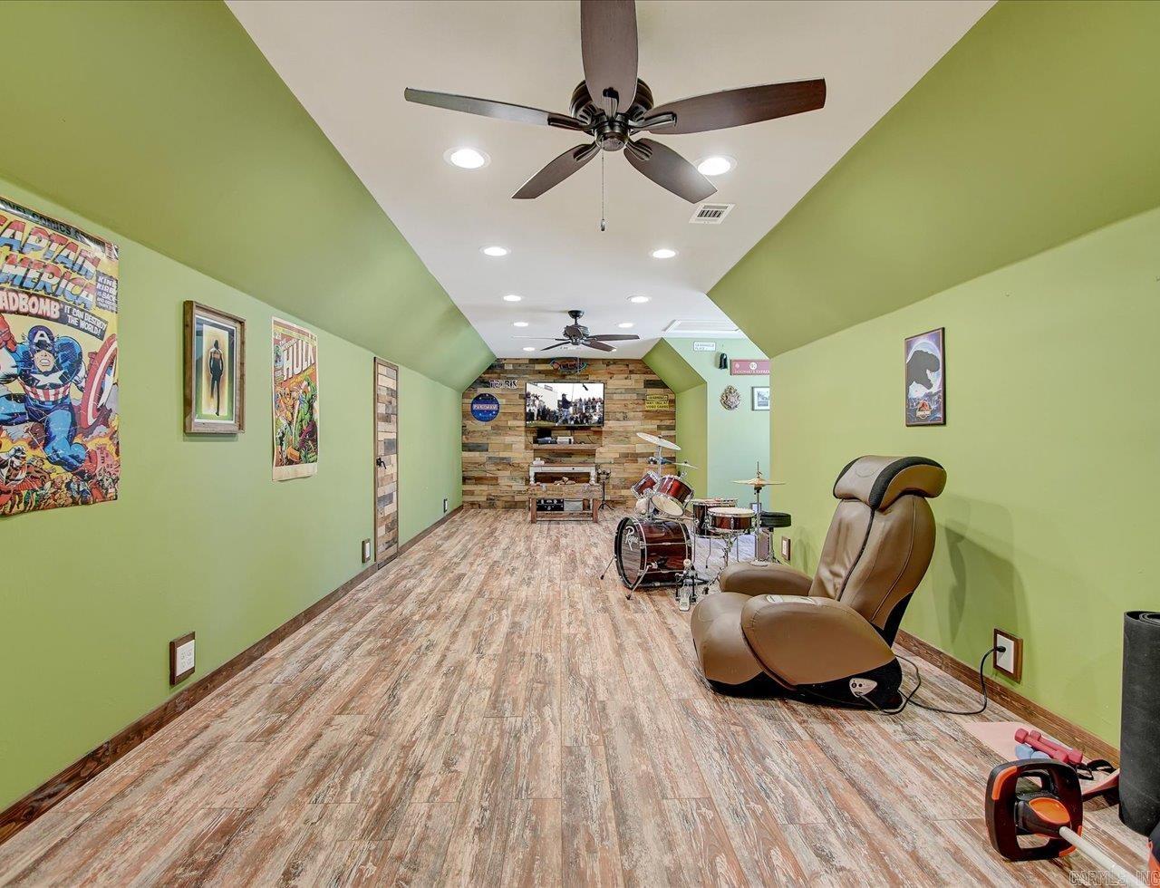 MURILLO - Residential