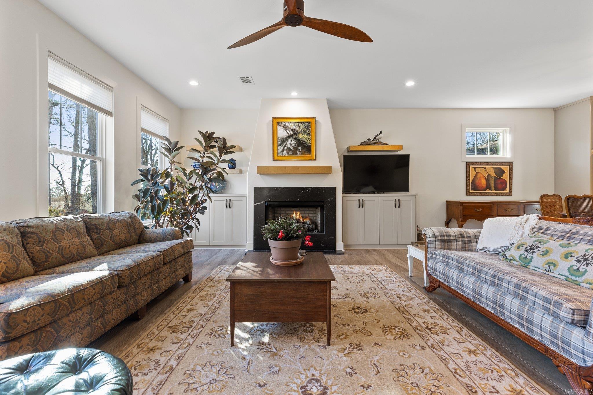 CAMMACK WOODS - Residential