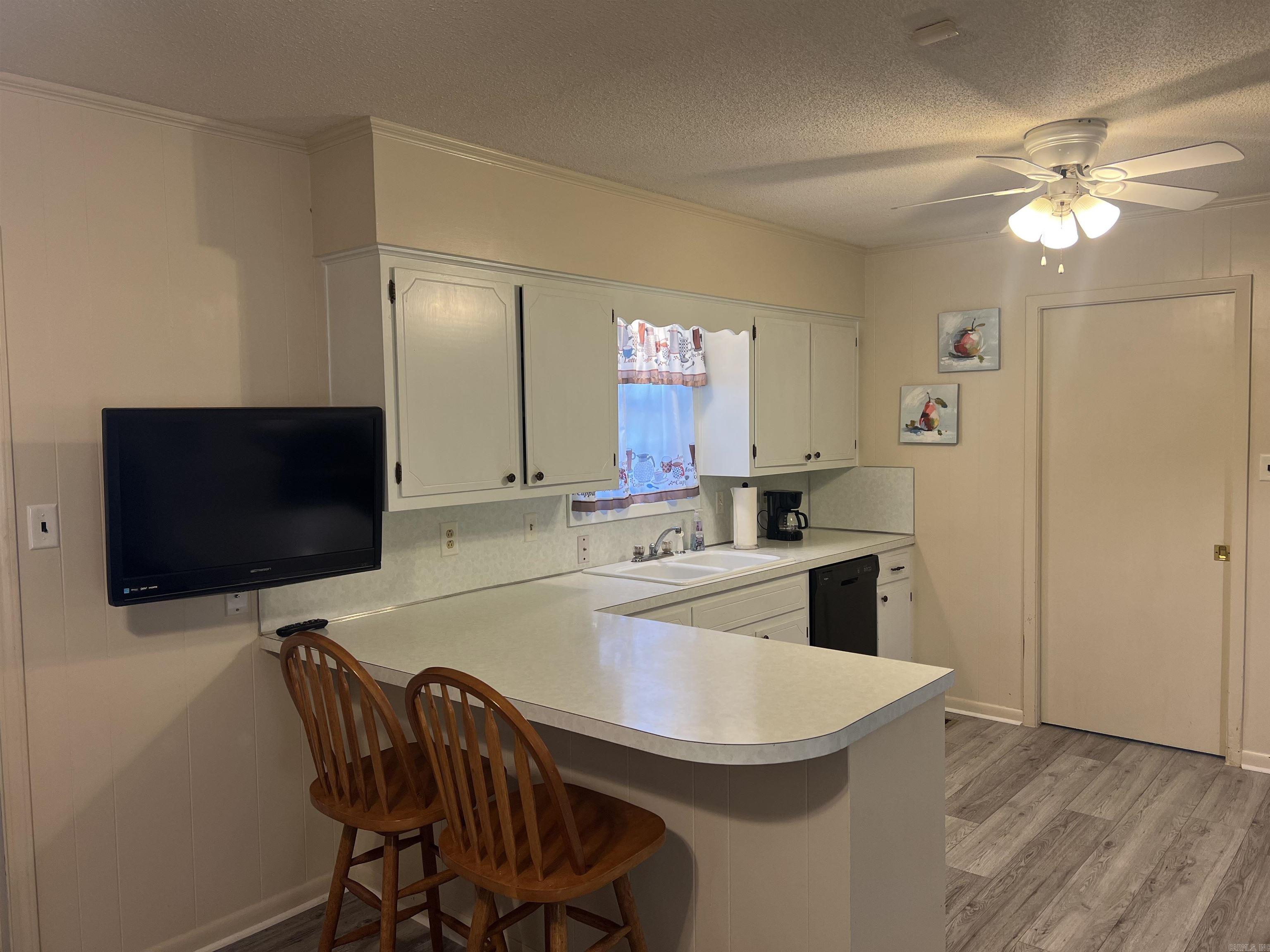 Colonial Acres - Residential