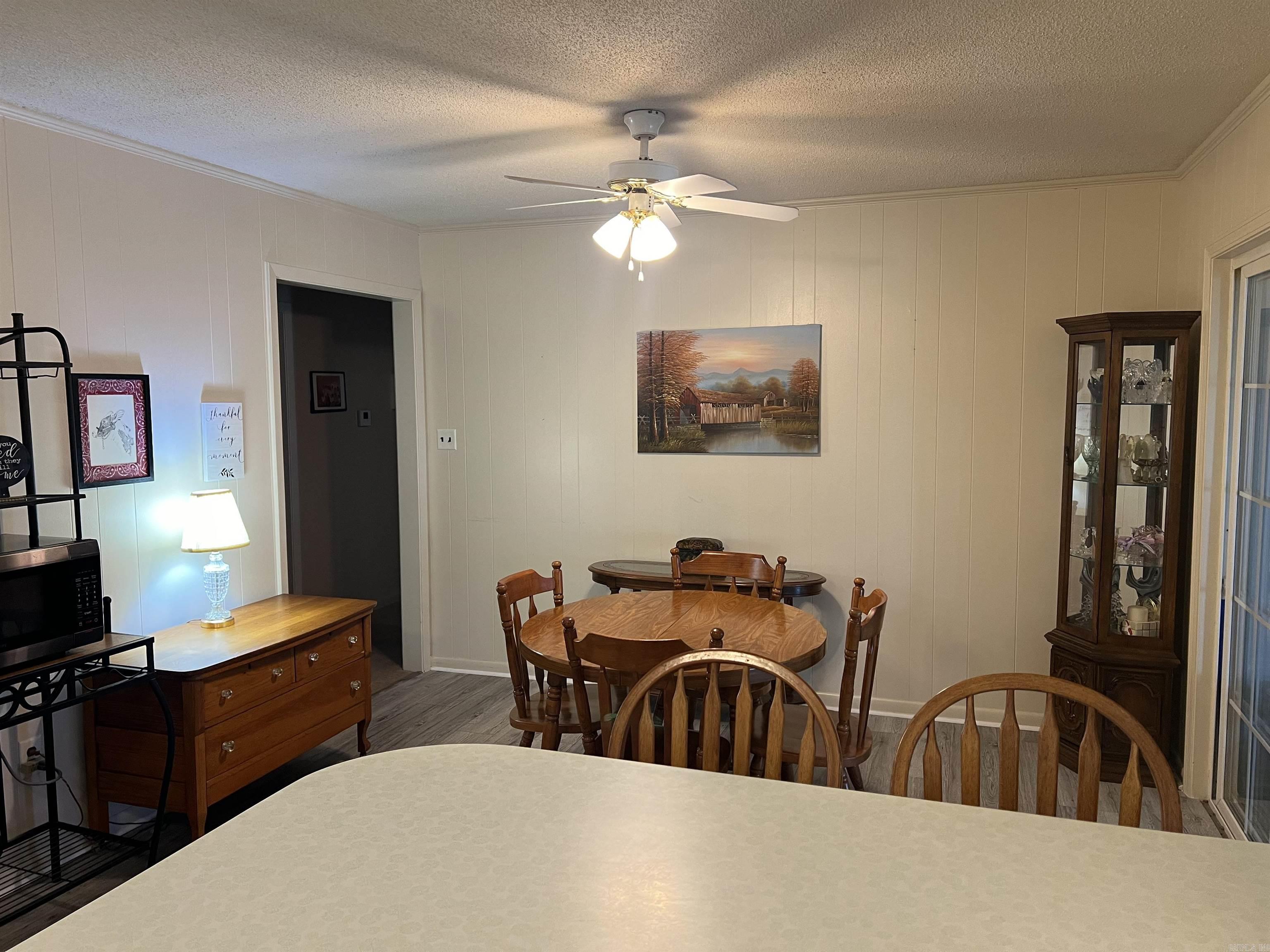 Colonial Acres - Residential