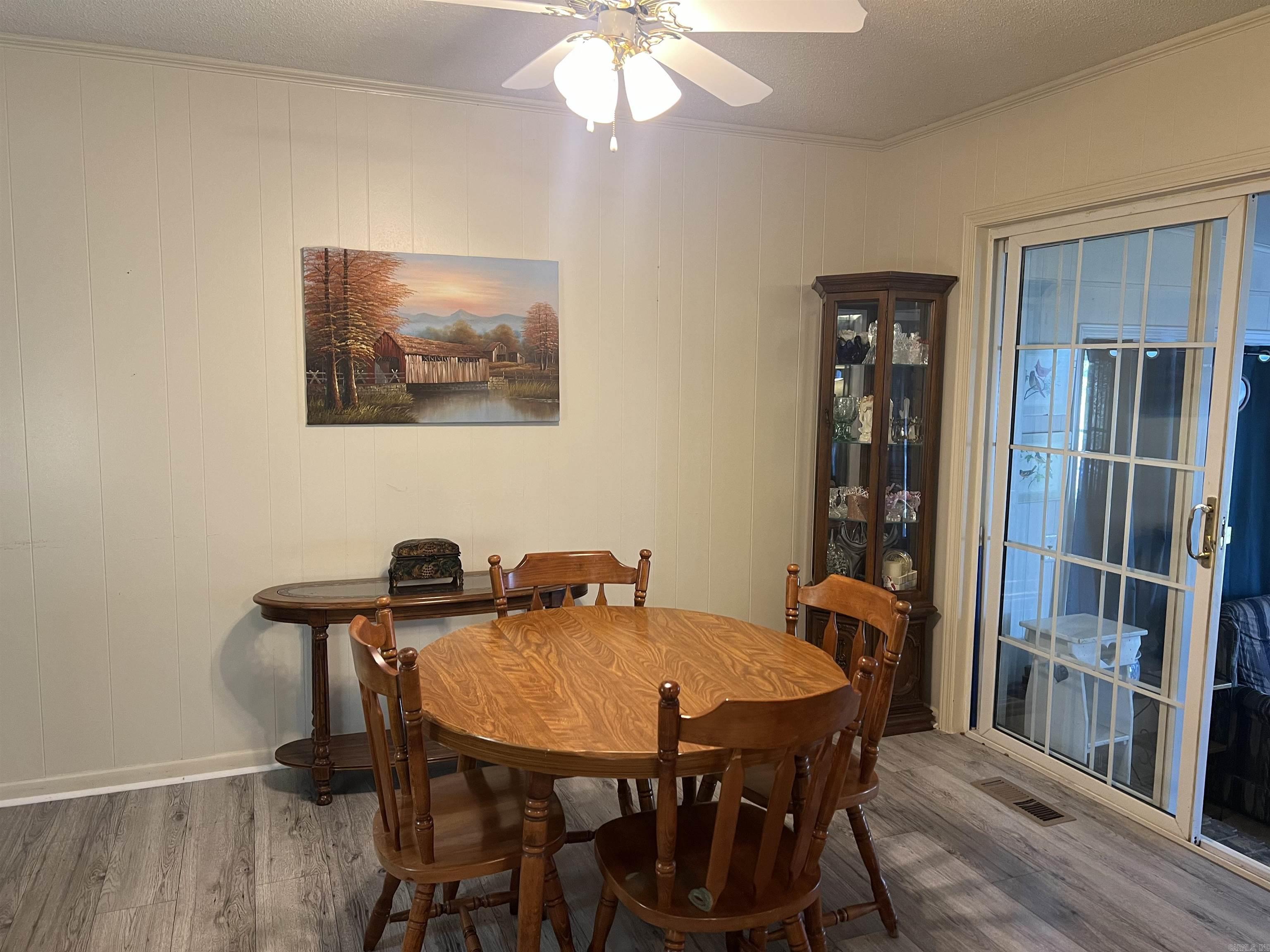Colonial Acres - Residential