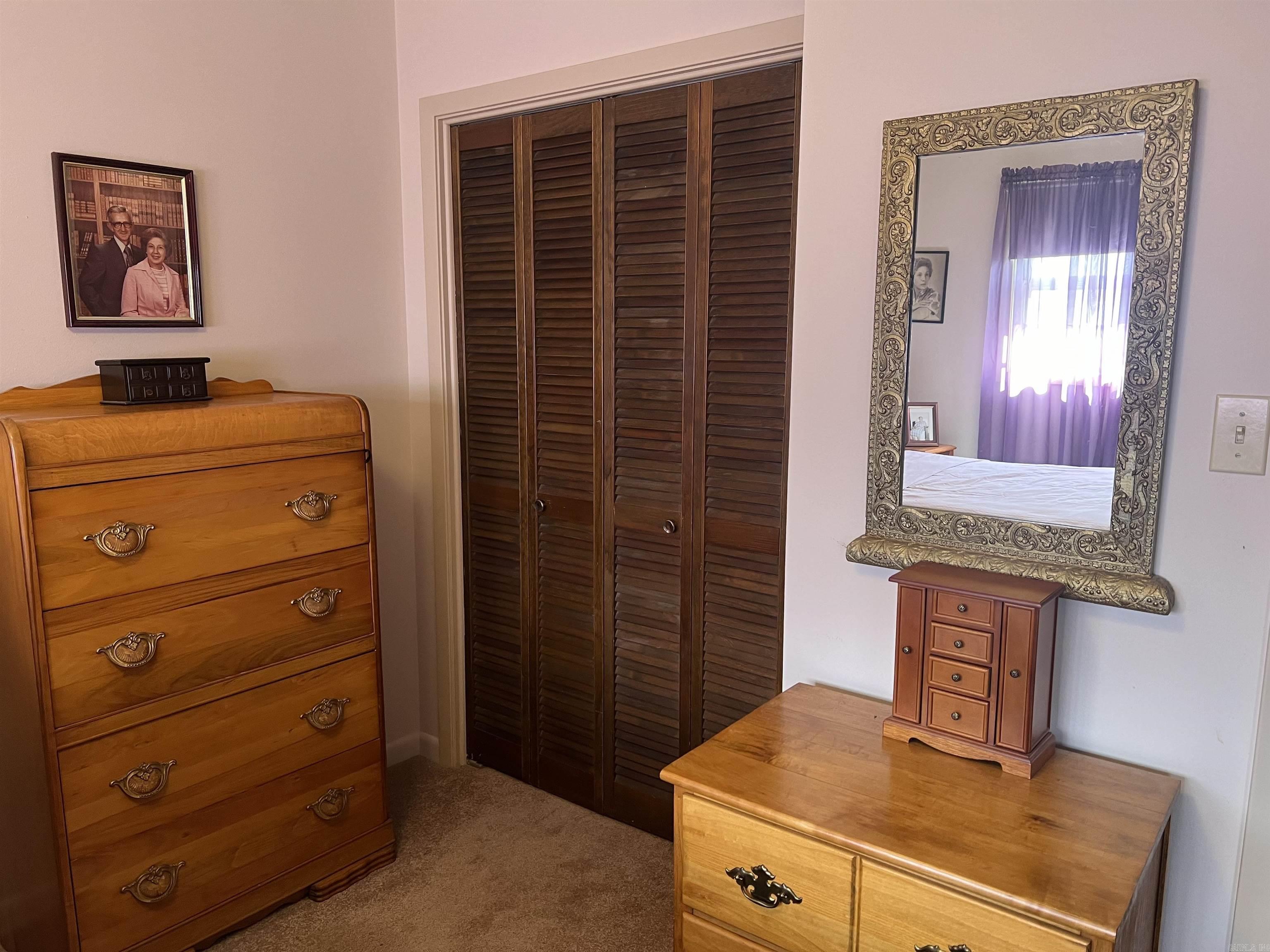 Colonial Acres - Residential