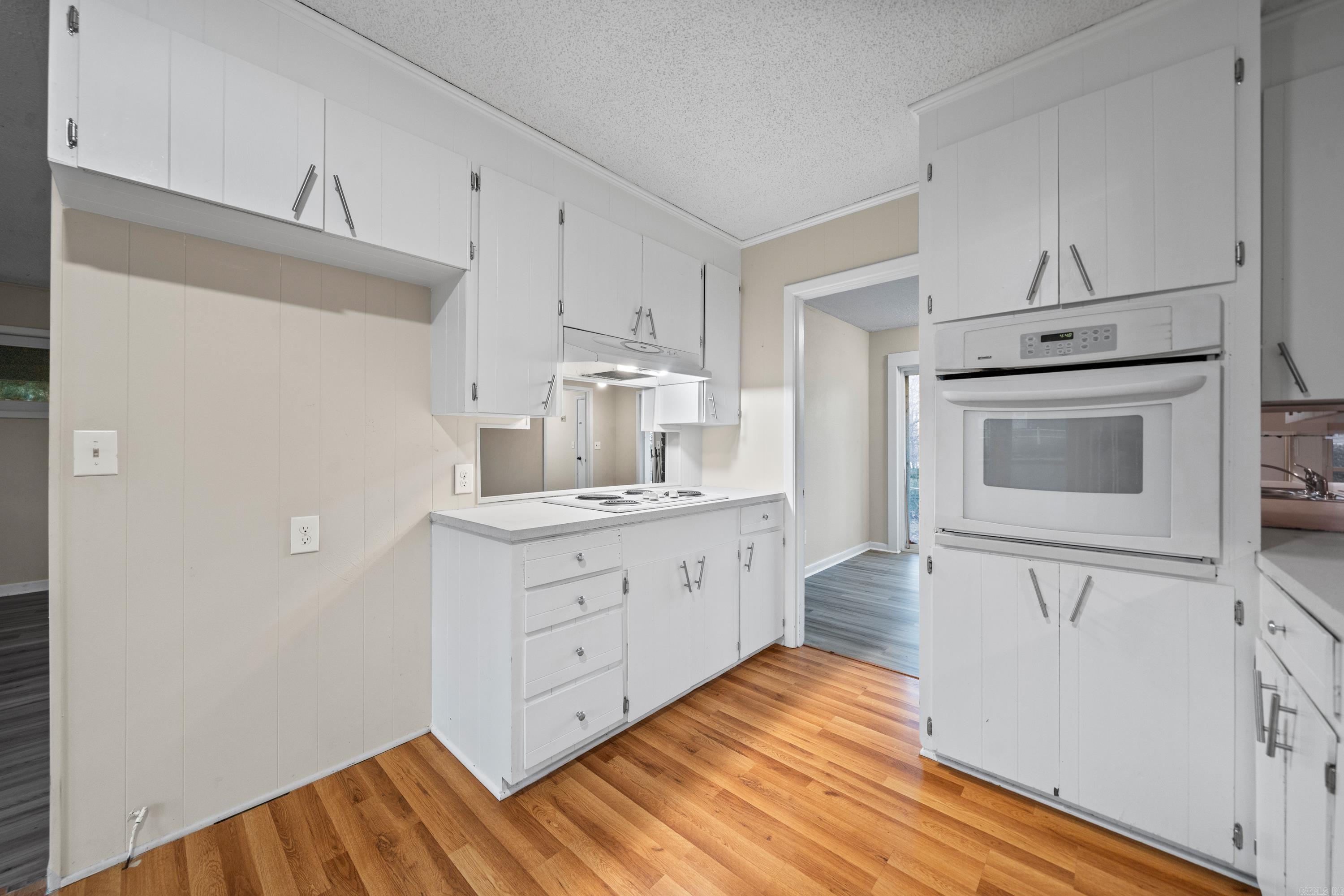 Pine Shore - Residential
