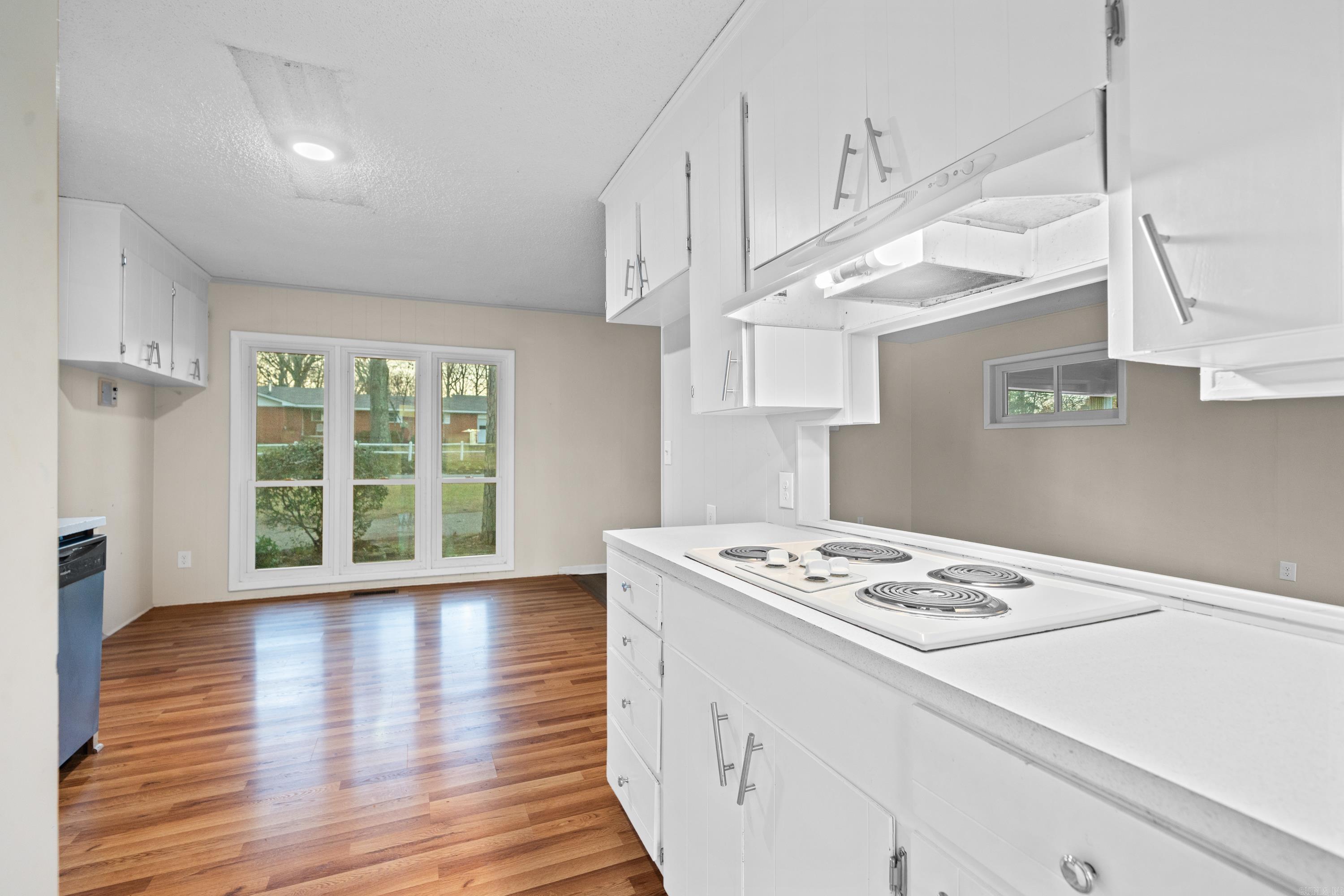 Pine Shore - Residential