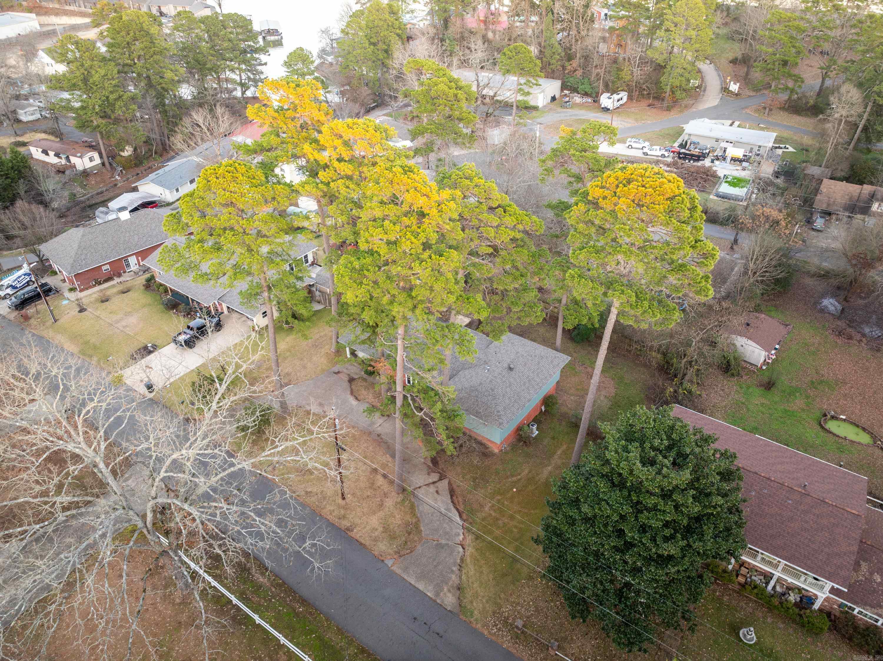 Pine Shore - Residential