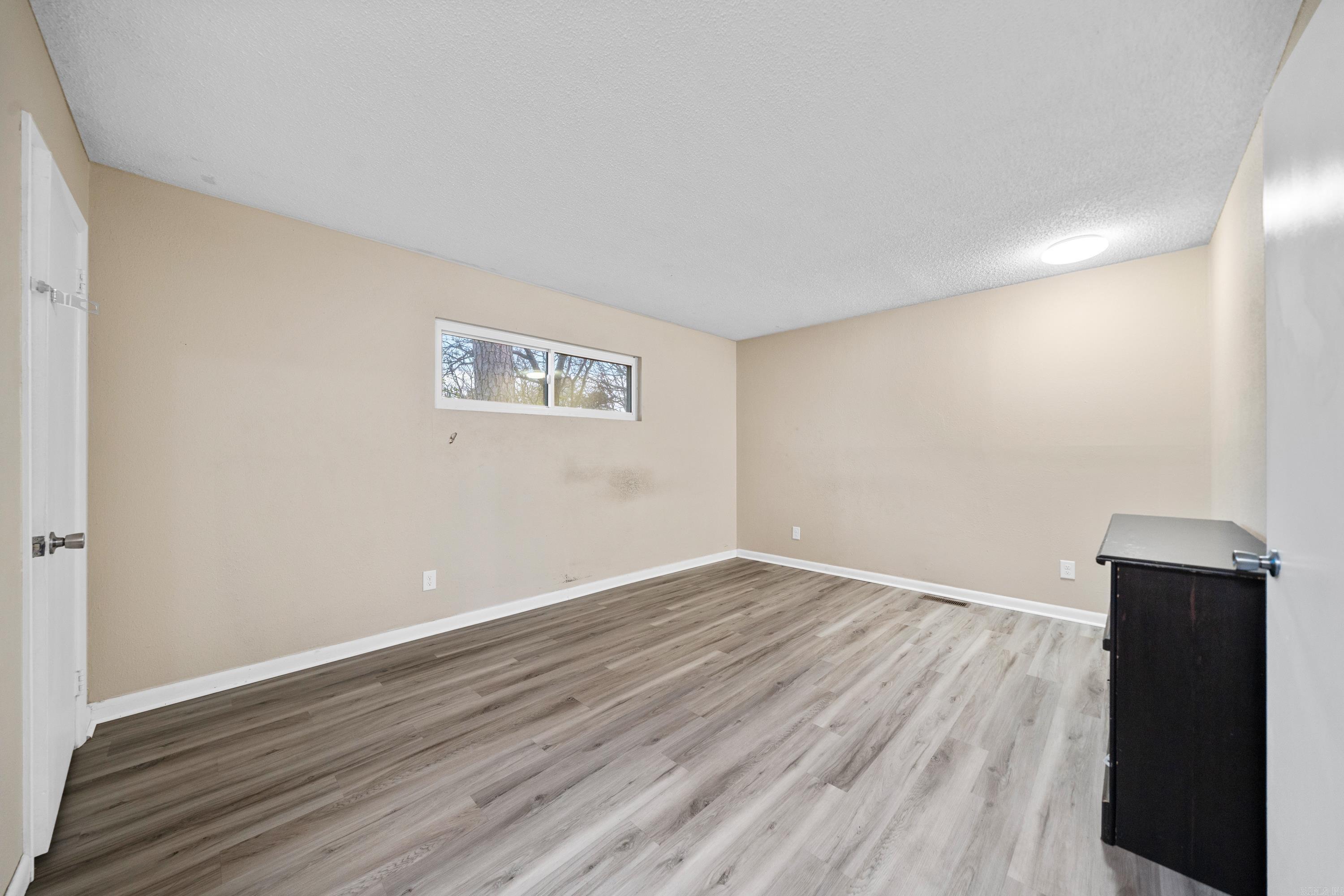 Pine Shore - Residential
