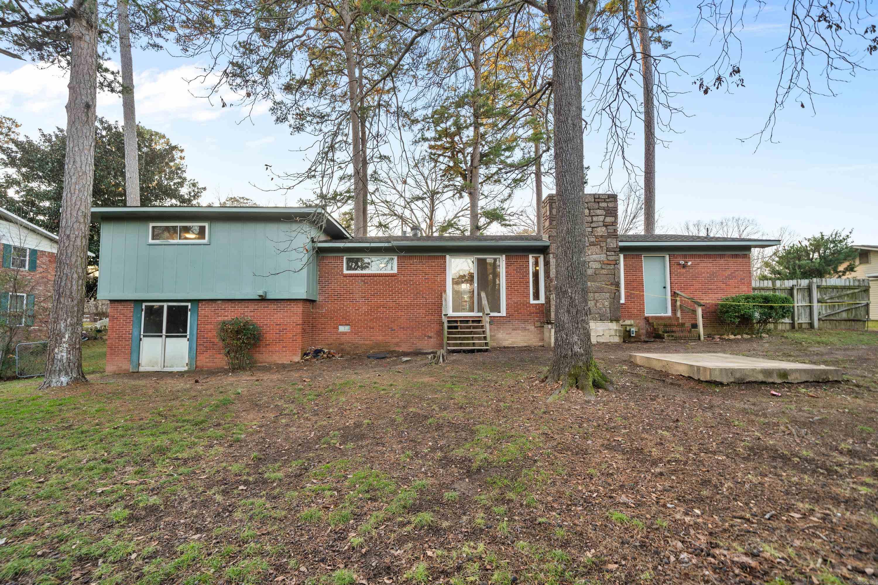 Pine Shore - Residential