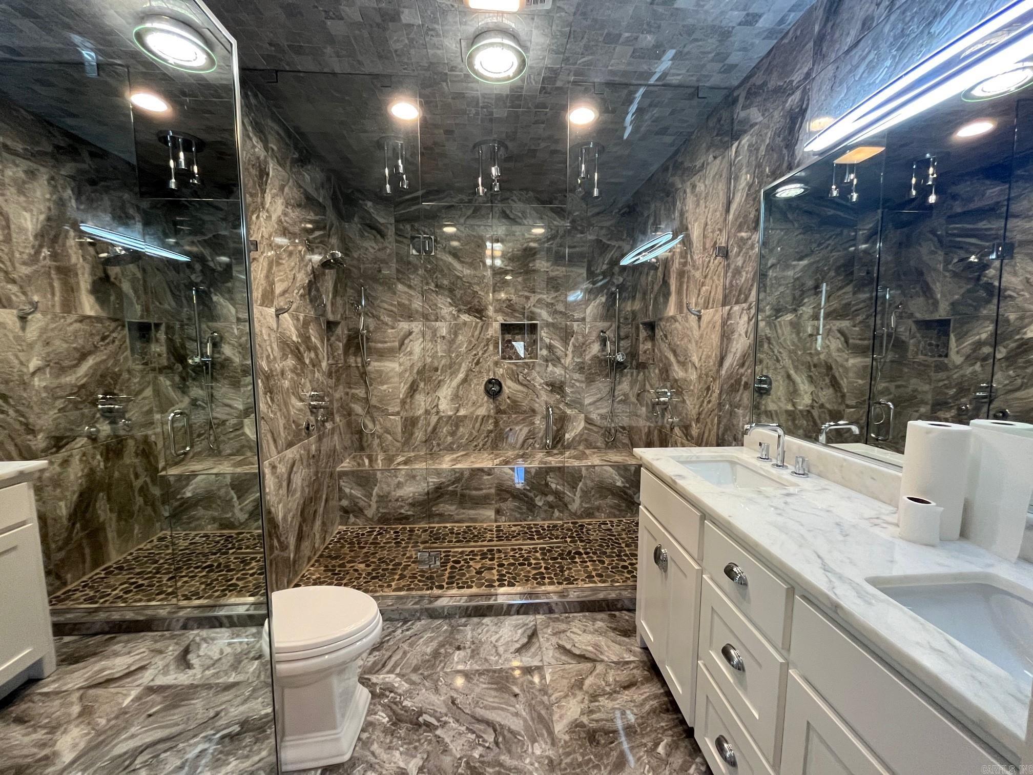 CHENAL WOODS HPR - Residential Lease