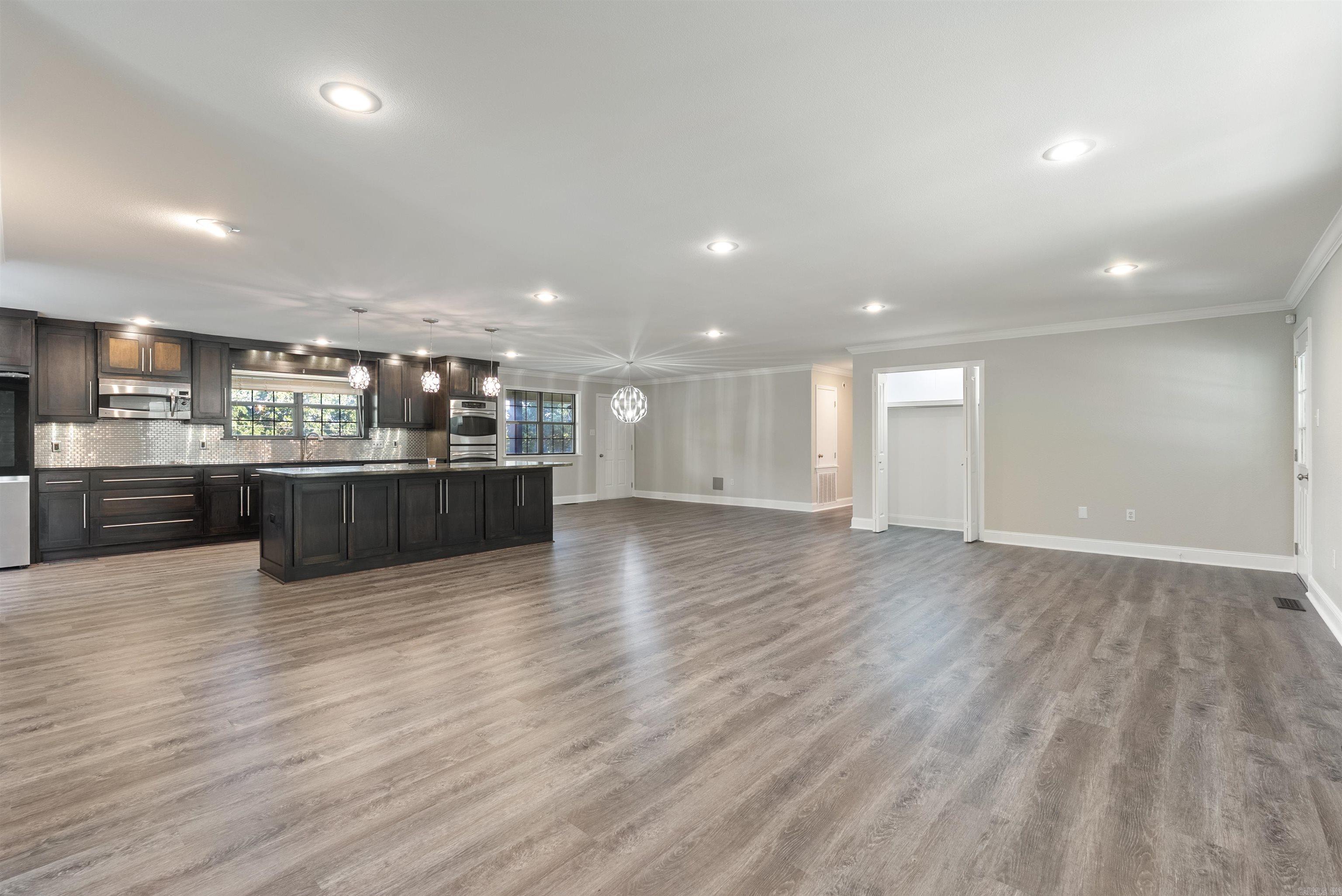 Rolling Hills - Residential