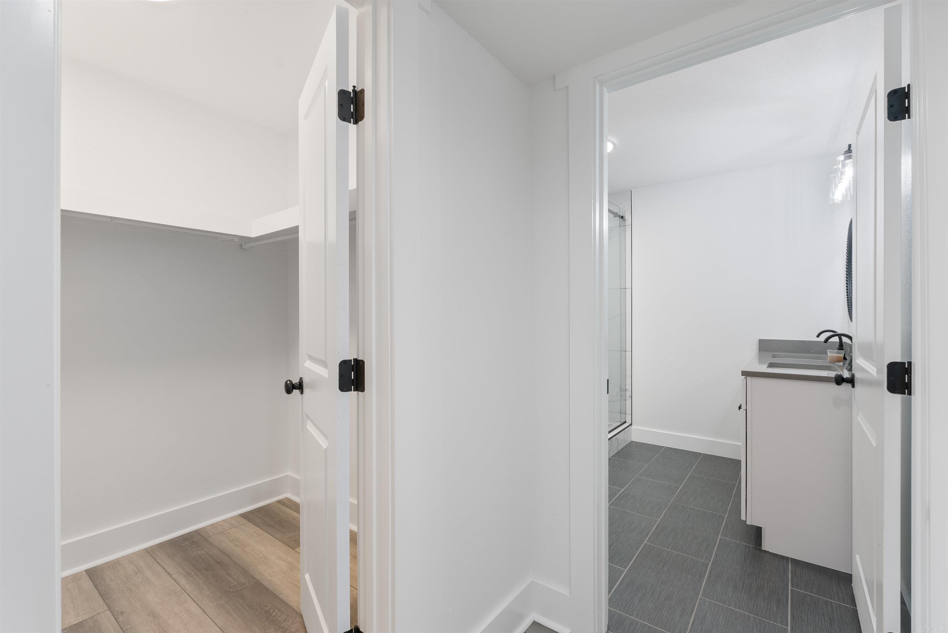 Rolling Hills - Residential