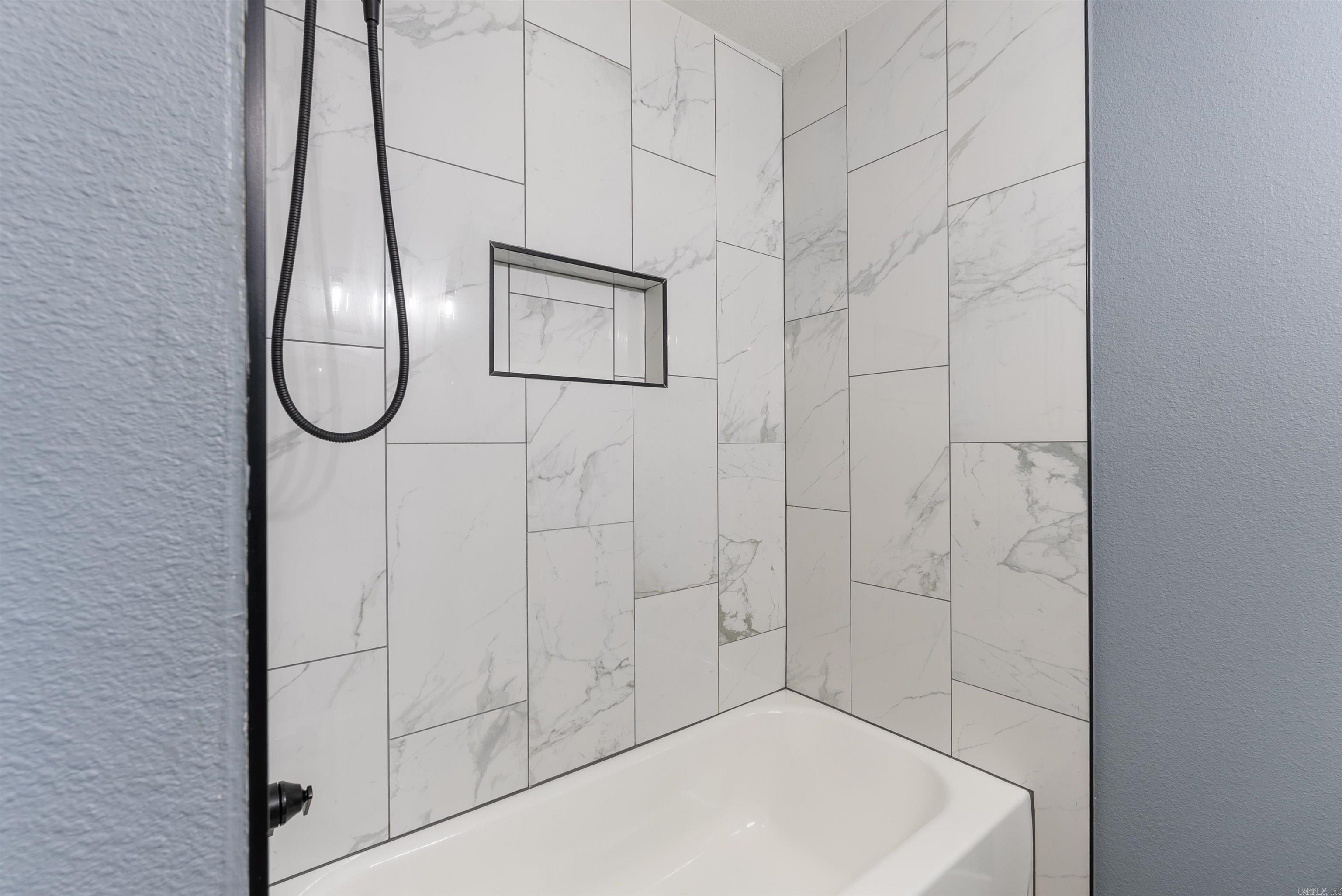 Rolling Hills - Residential