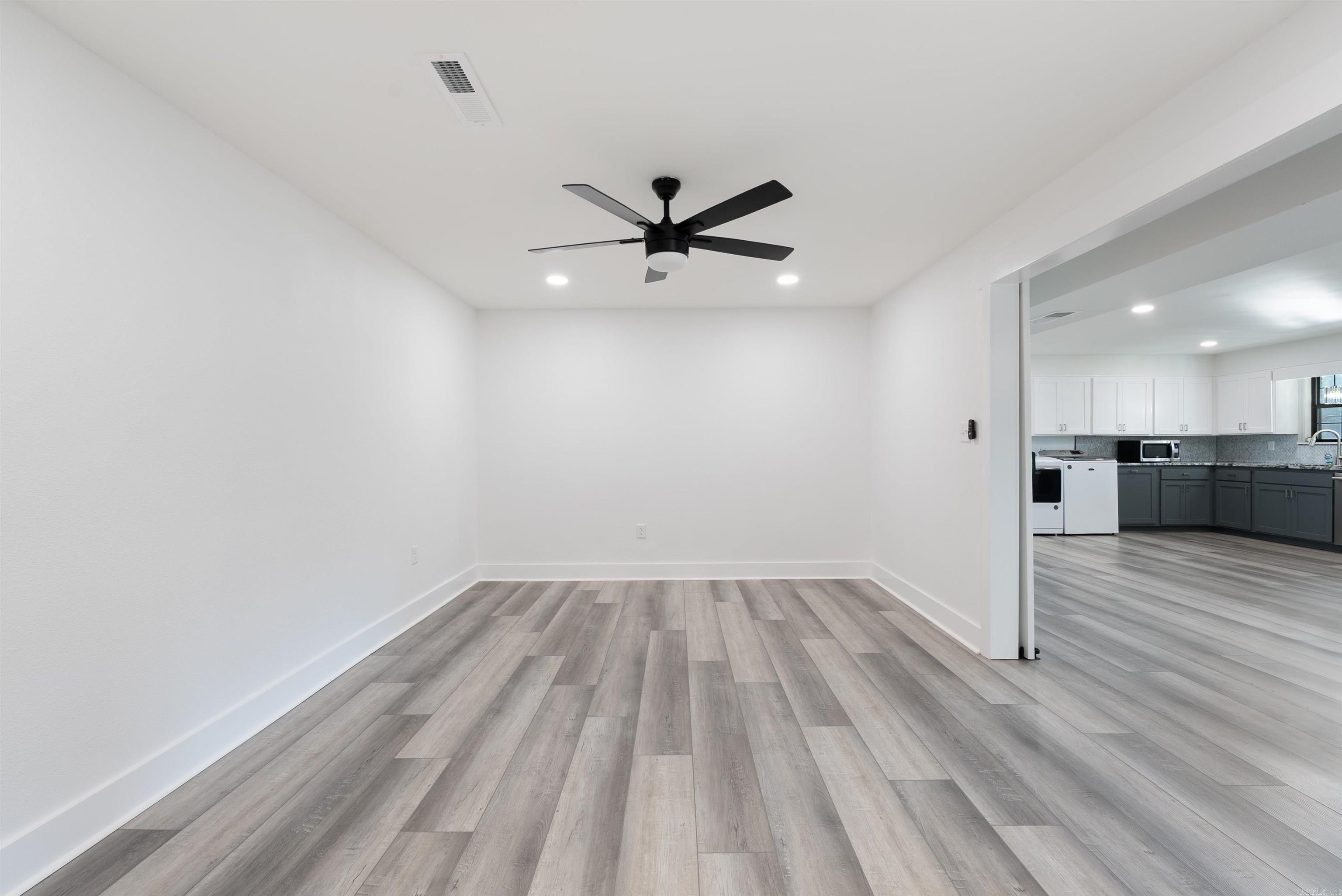 Rolling Hills - Residential