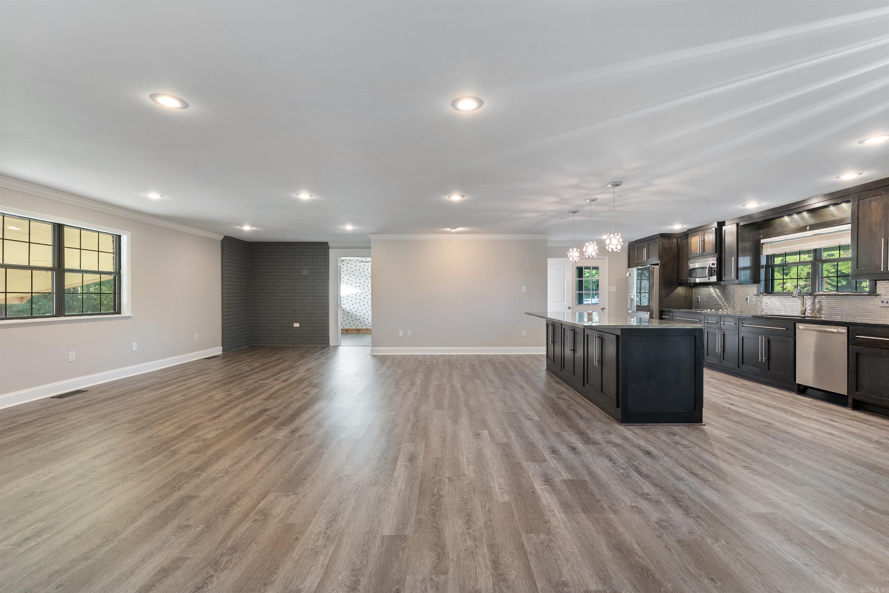 Rolling Hills - Residential