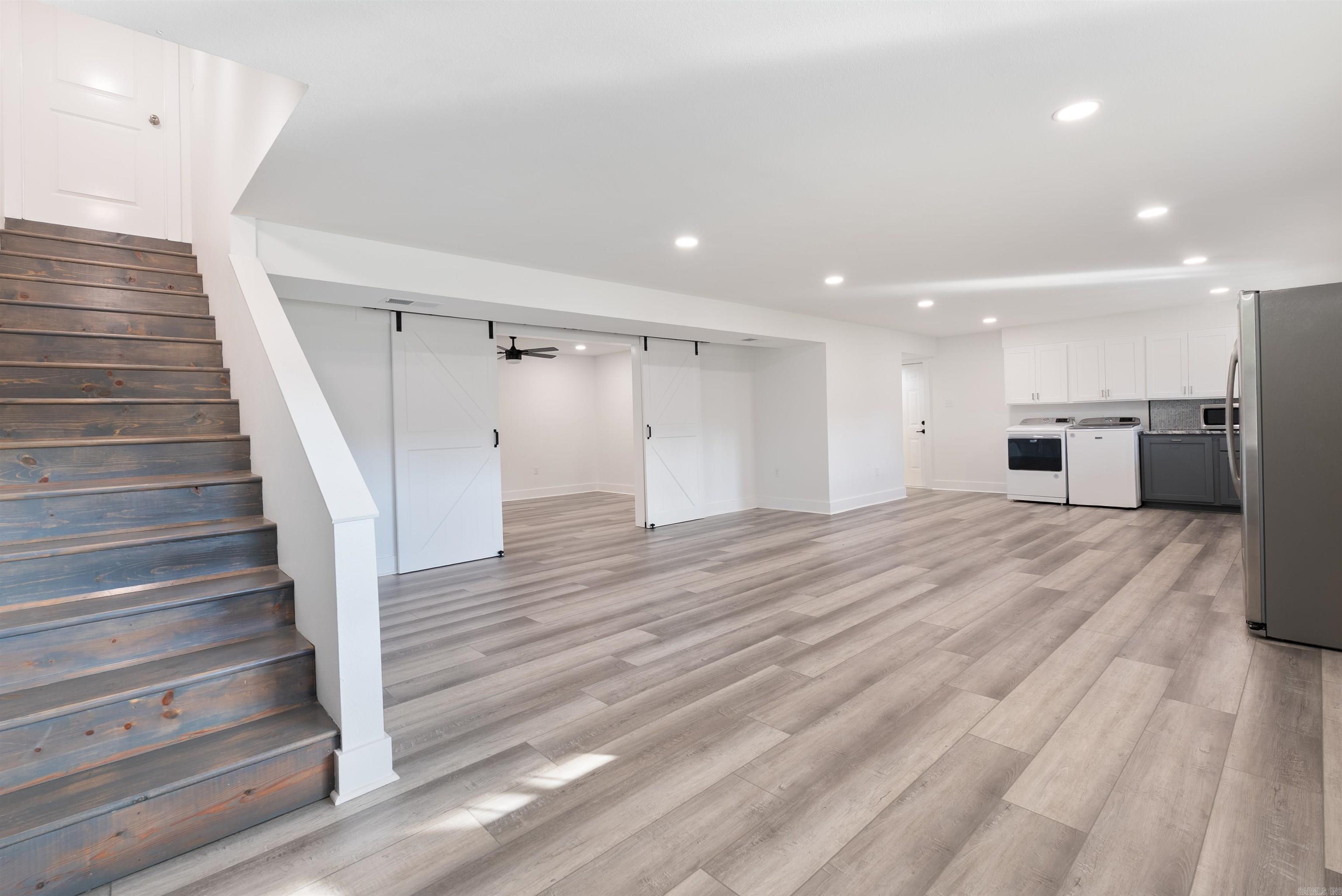 Rolling Hills - Residential